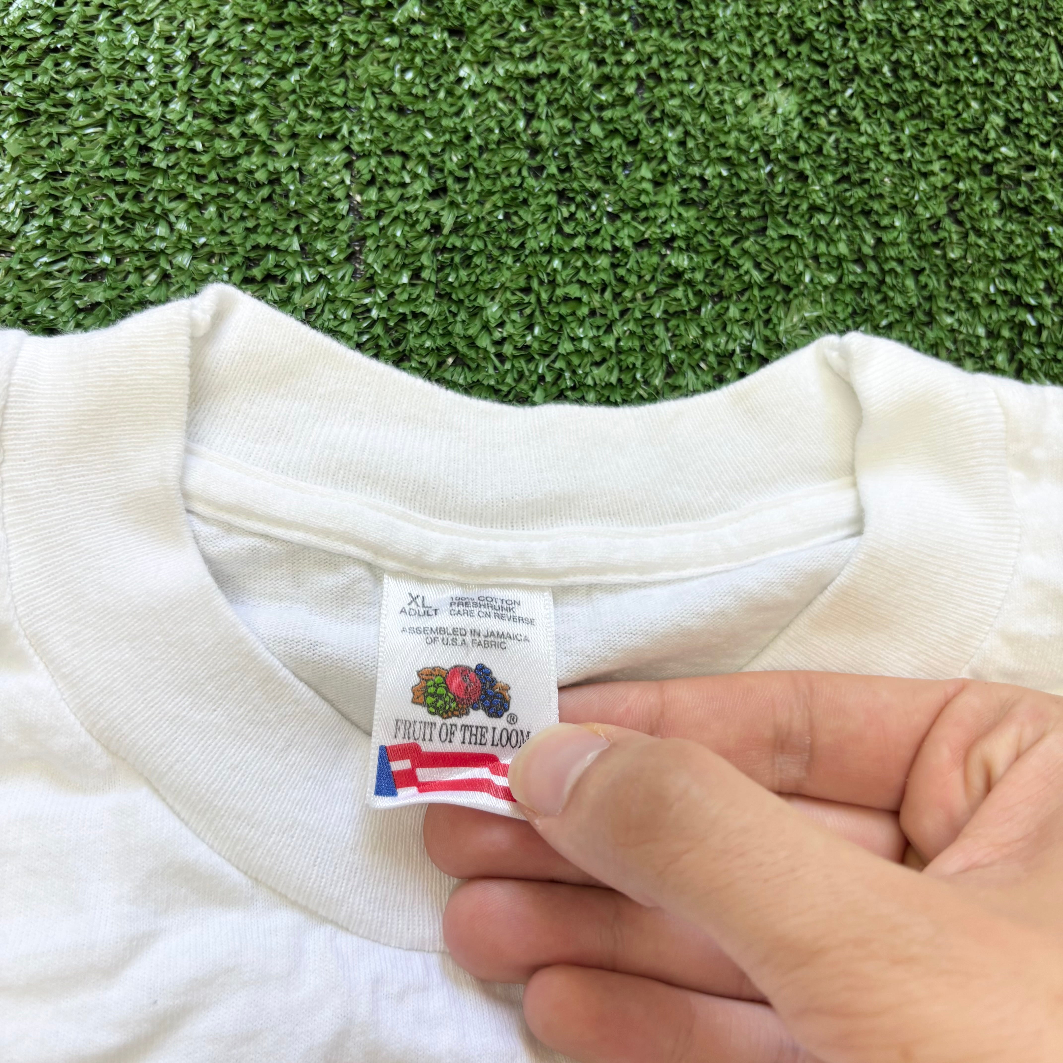 Vintage T Shirt Mens XL White Single Stitch Graphic Print 90s USA (E)