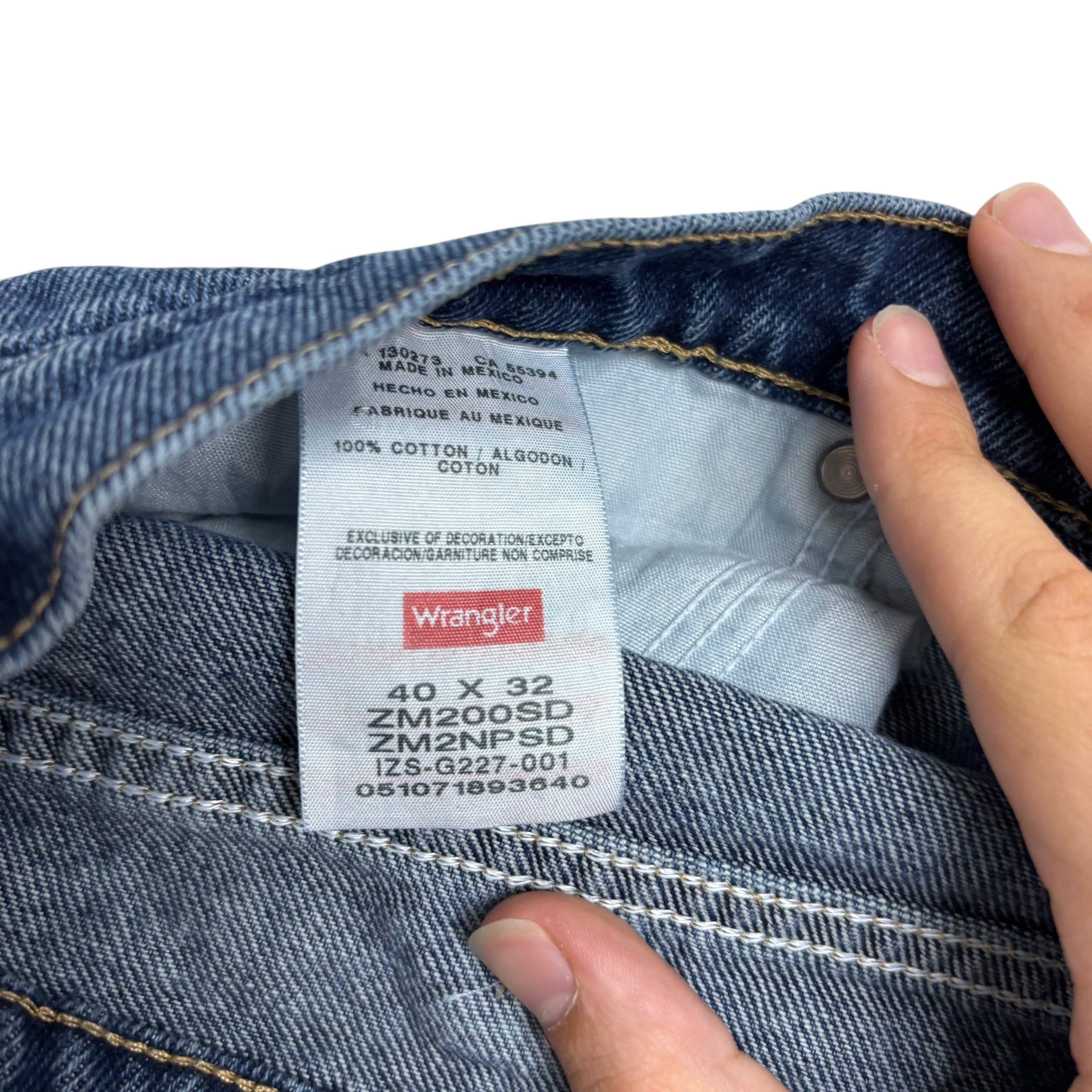 Wrangler Jeans W40 L32 Mens Mid Blue Relaxed Straight Fit Denim (E)