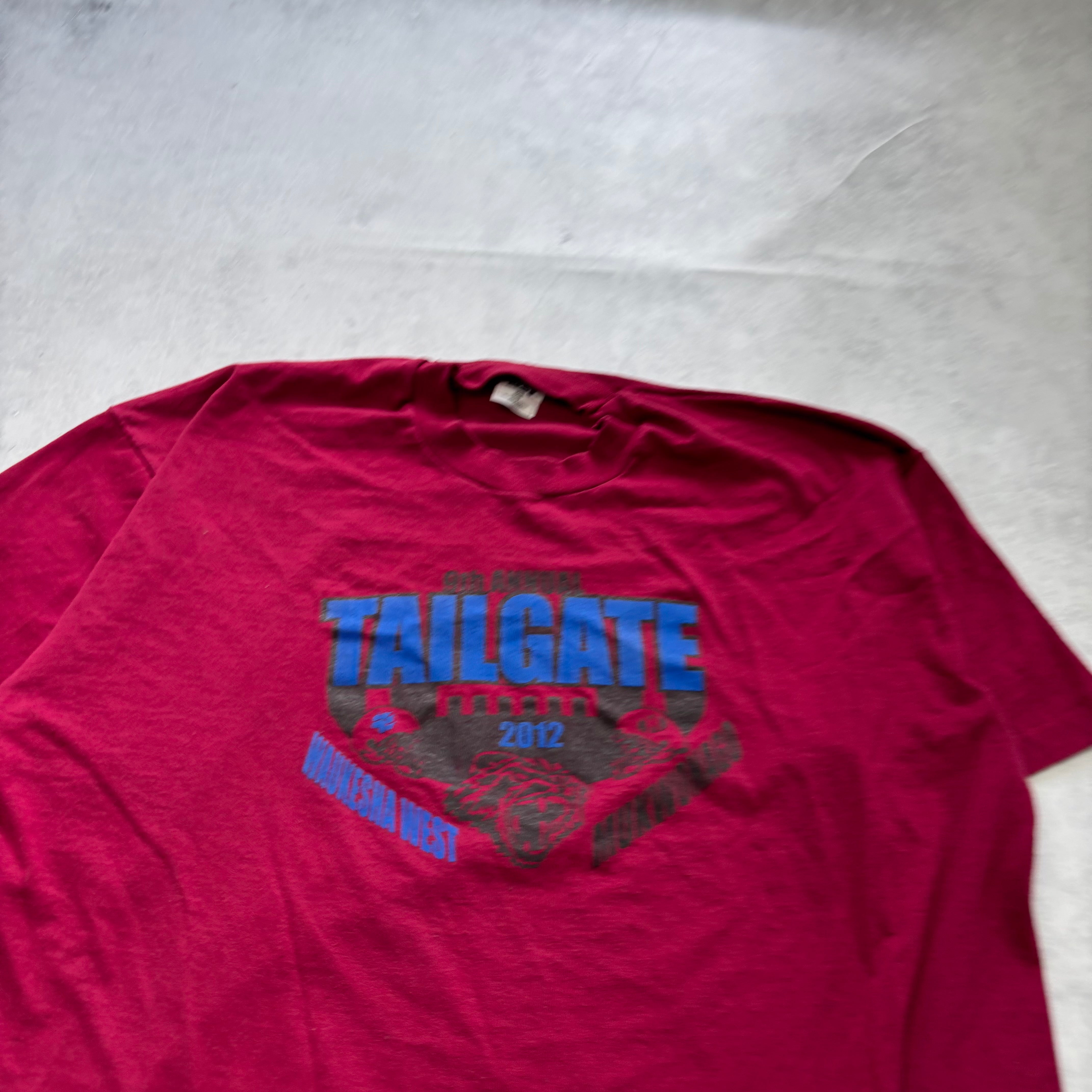 T Shirt Mens XXL Burgundy Single Stitch Graphic Print 00s USA