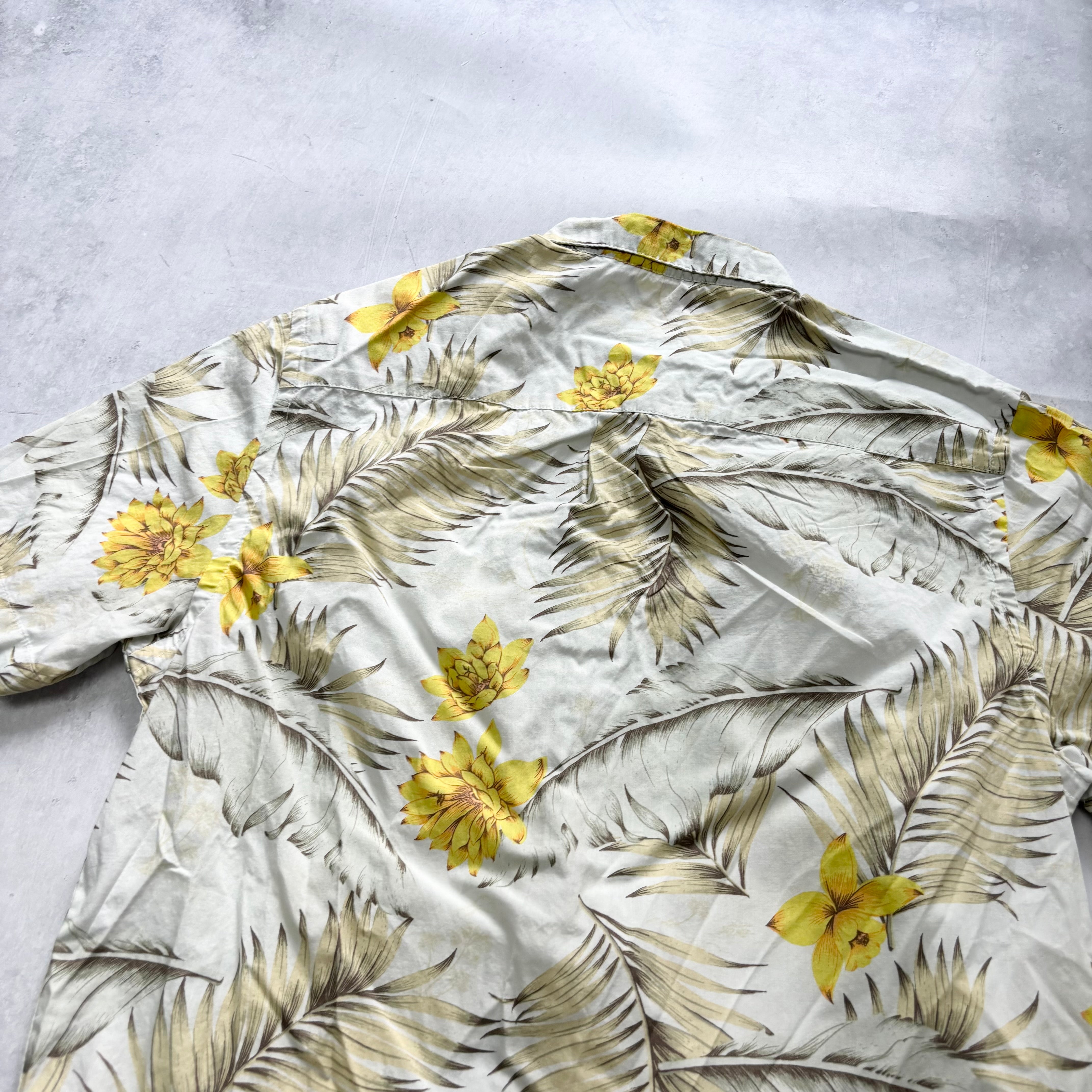 River Island Hawaiian Shirt Mens Small Yellow Floral Aloha Short Sleeve Rayon (E)