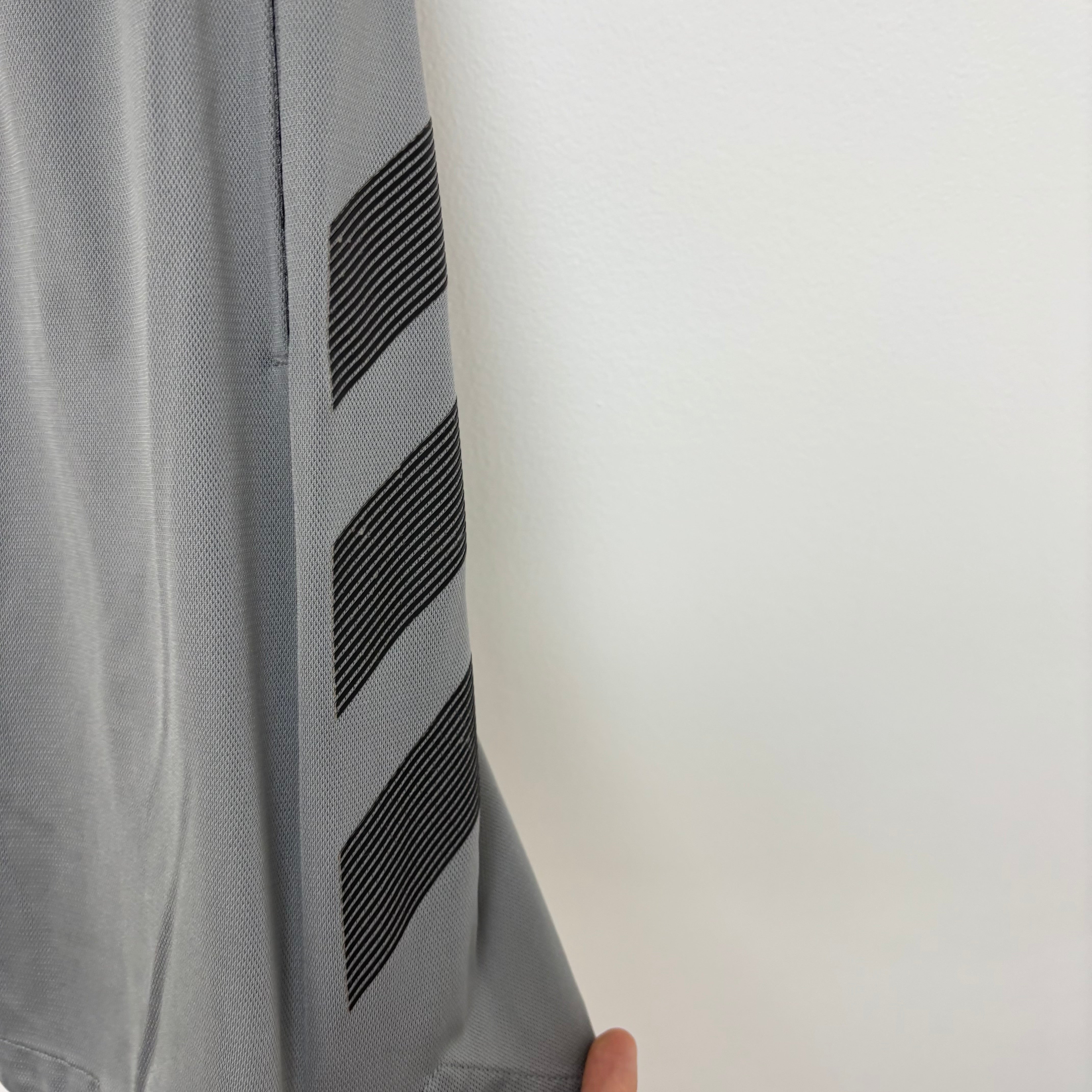 Adidas Shorts Mens Large Grey Sports Running Gym Athletic Pockets