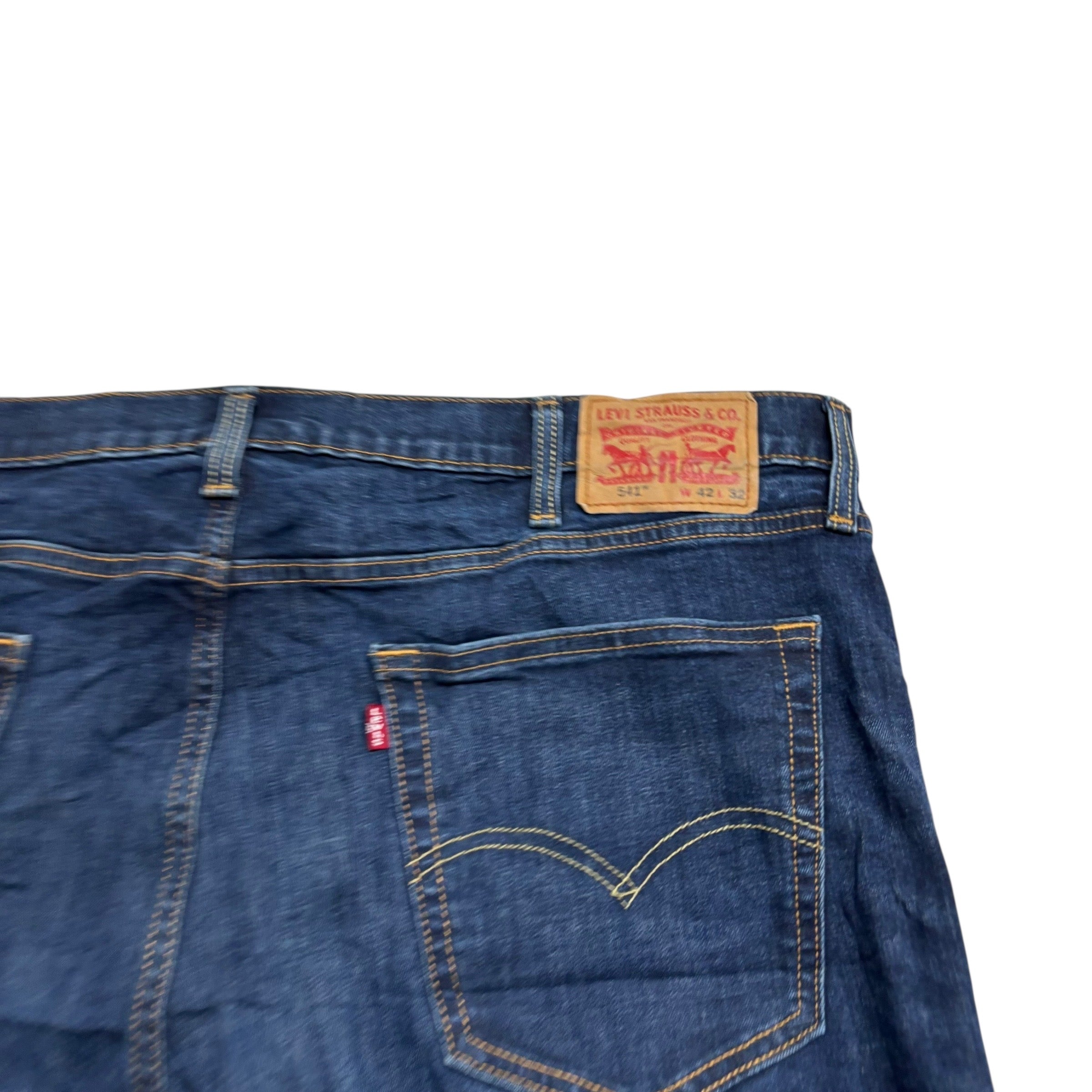 Levis 541 Jeans W42 L32 Mens Dark Blue Athletic Tapered Fit Stretch Denim (E)