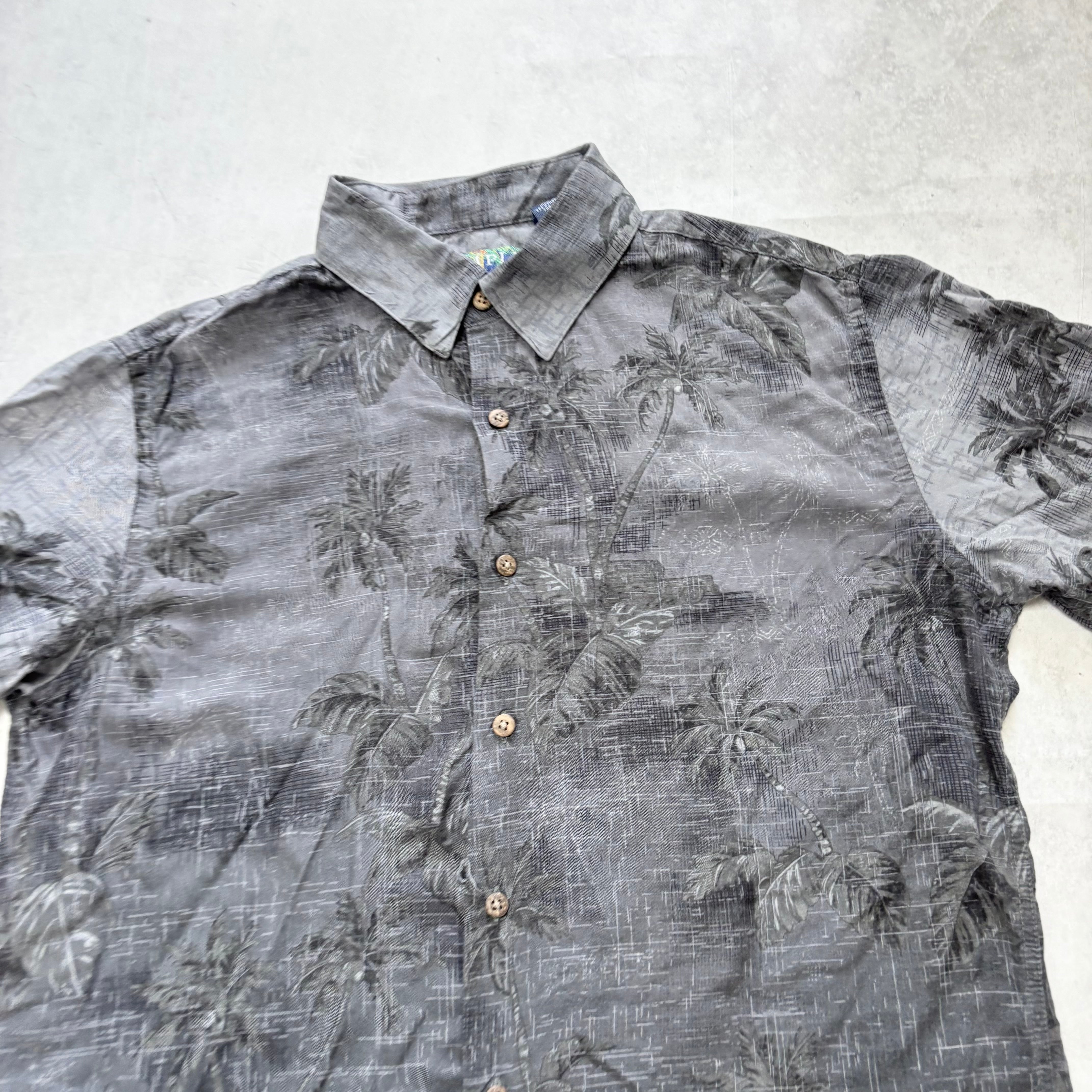 Hawaiian Shirt Mens Medium Grey Floral Aloha Short Sleeve Rayon