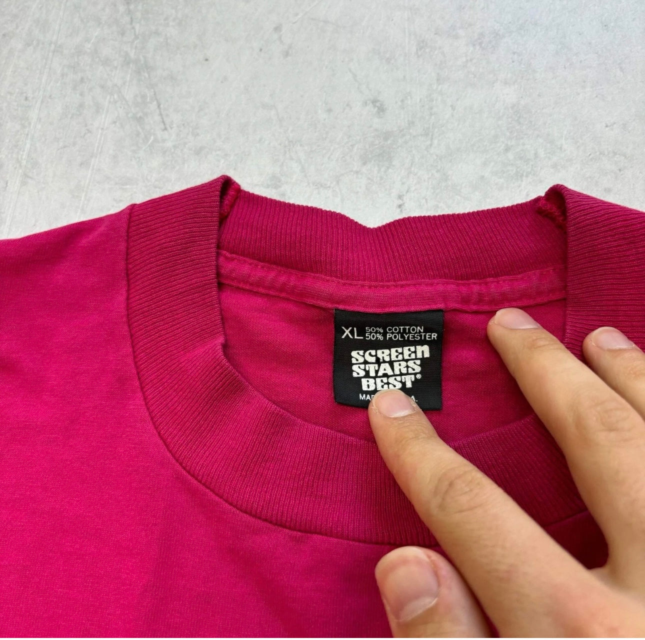 Vintage T Shirt Mens XL Pink Single Stitch Graphic Print 90s USA Tourist (E)