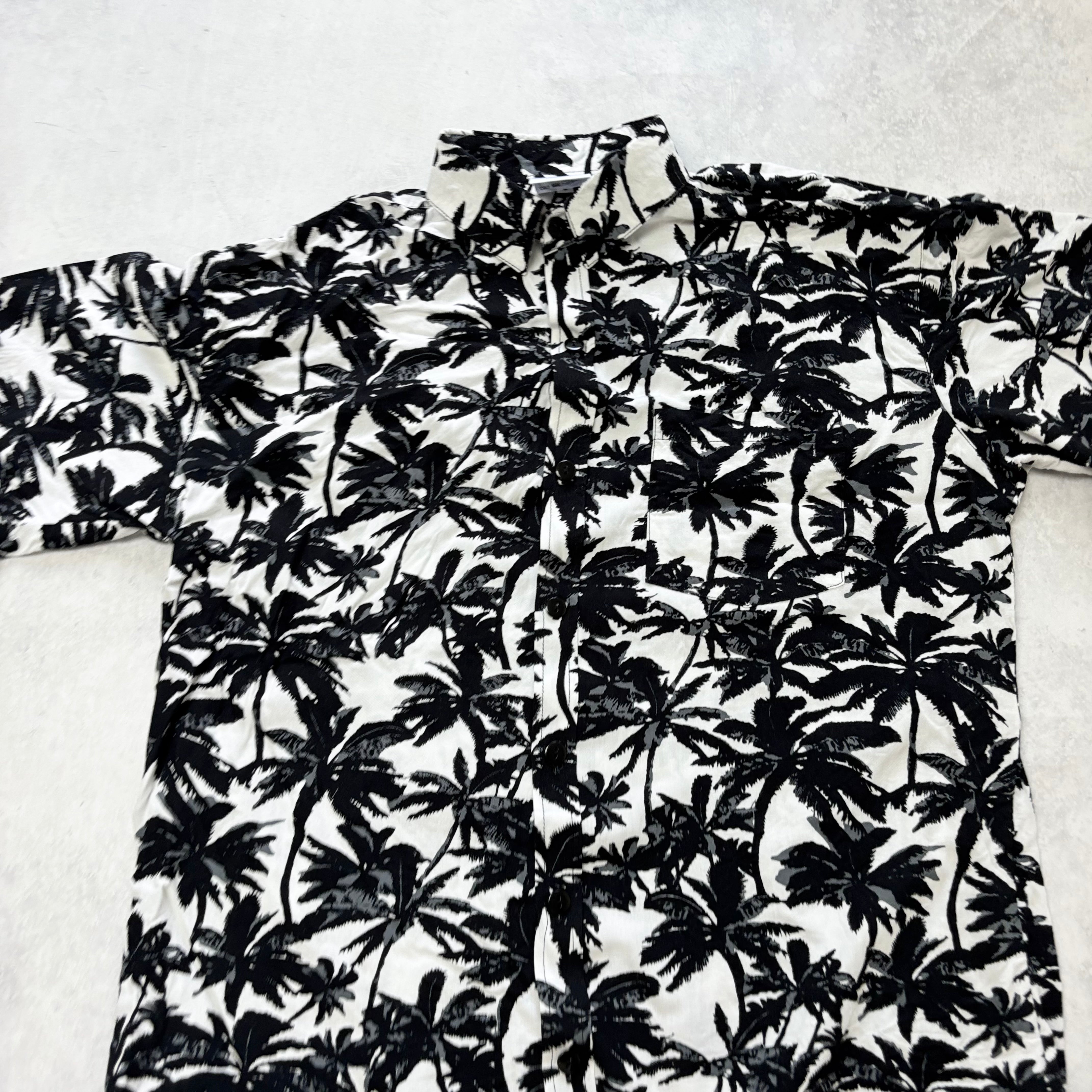 Hawaiian Shirt Mens Medium White Floral Aloha Short Sleeve (E)