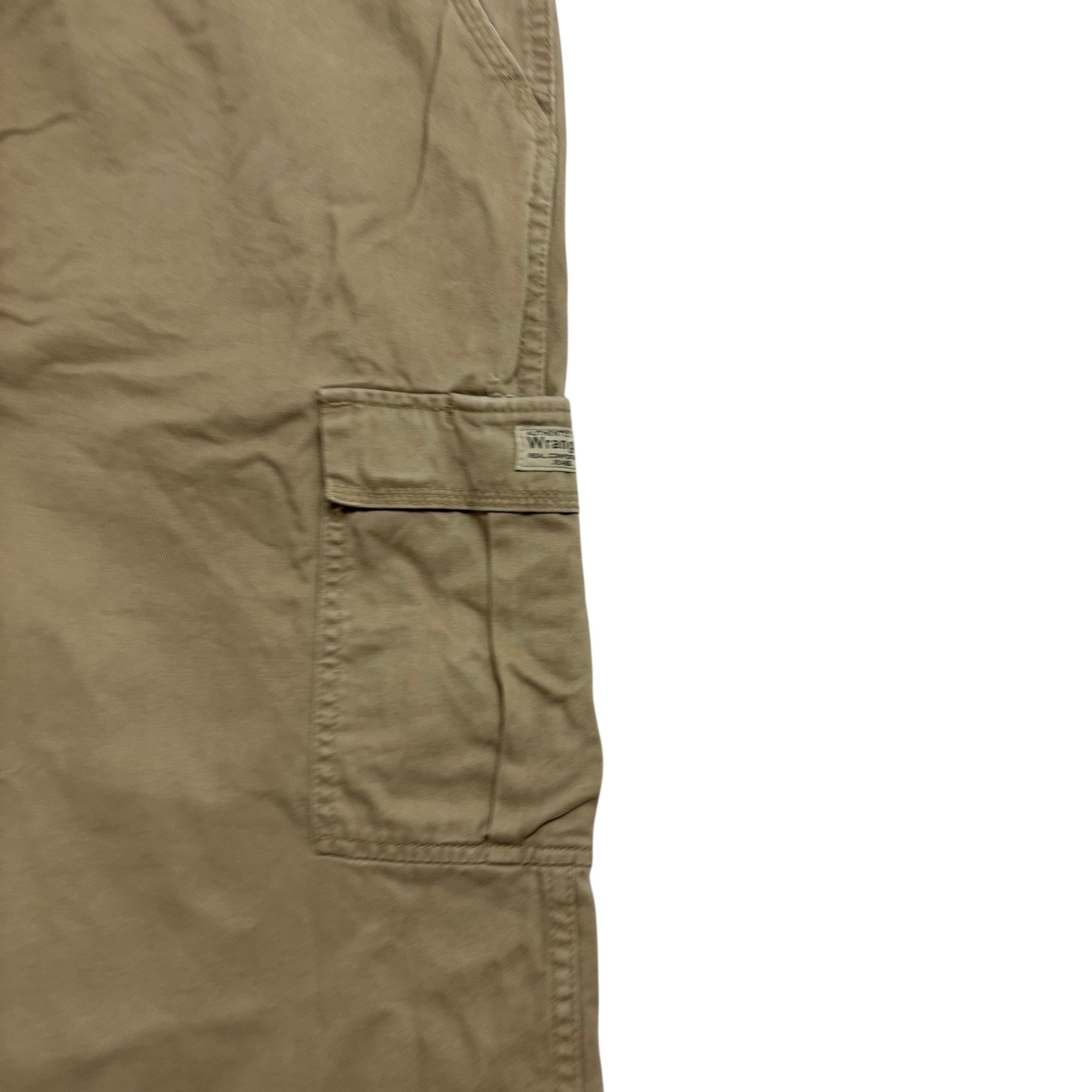 Wrangler Cargo Pants W44 L30 Mens Tan Relaxed Straight Fit Trousers (E)