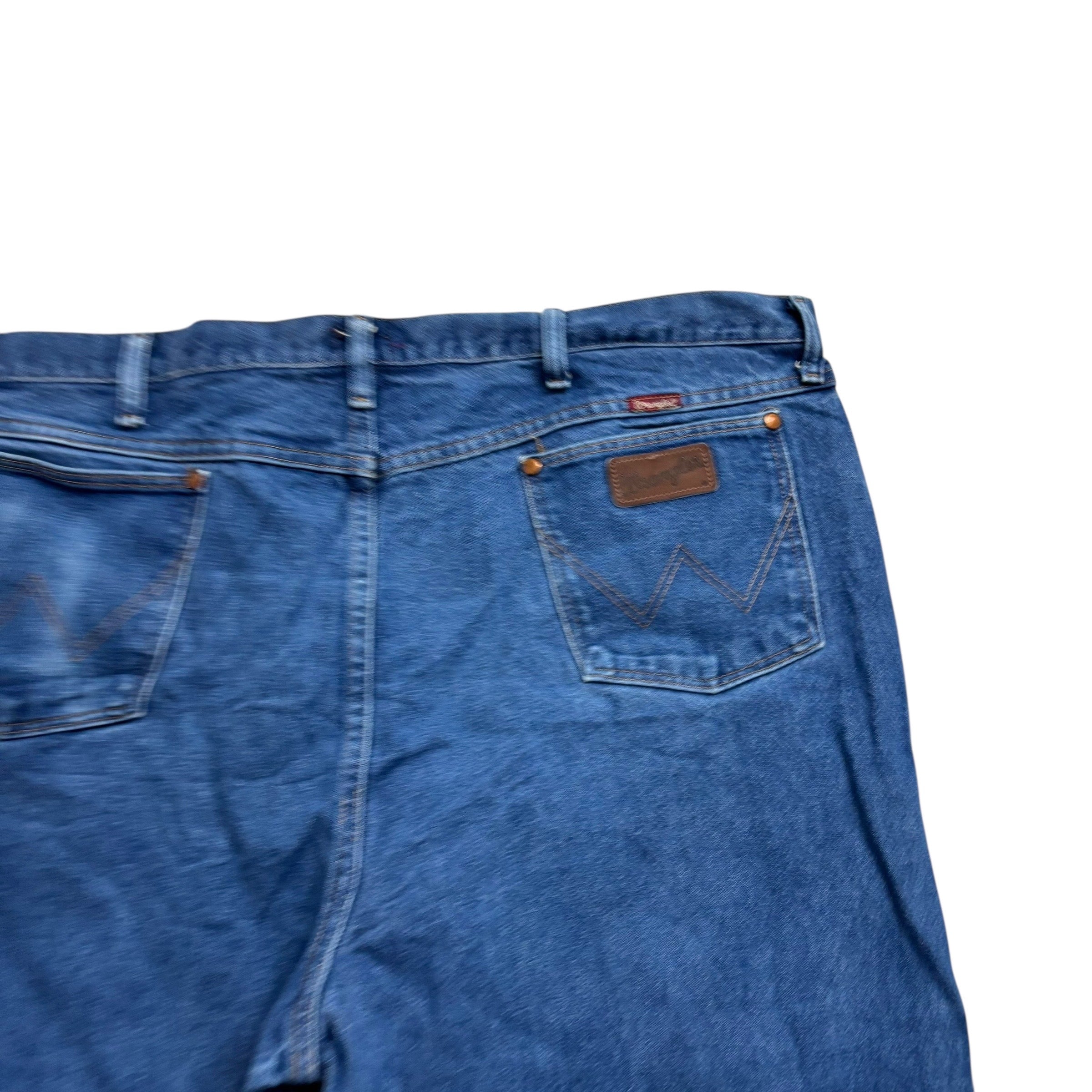 Wrangler Denim Shorts W46 Mens Mid Blue 8in Regular Fit