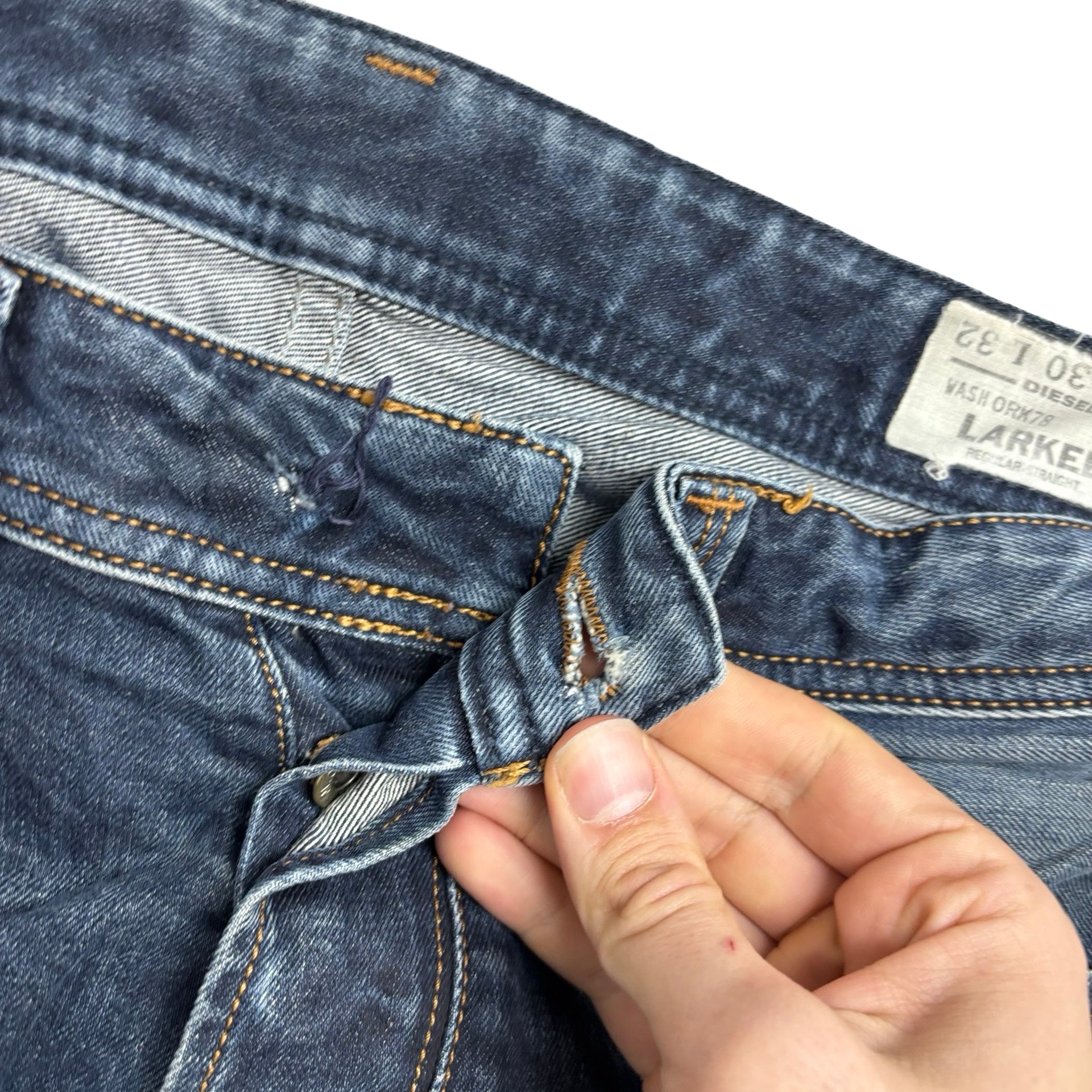 Diesel Larkee Jeans W30 L32 Mens Dark Blue Regular Straight Fit Denim