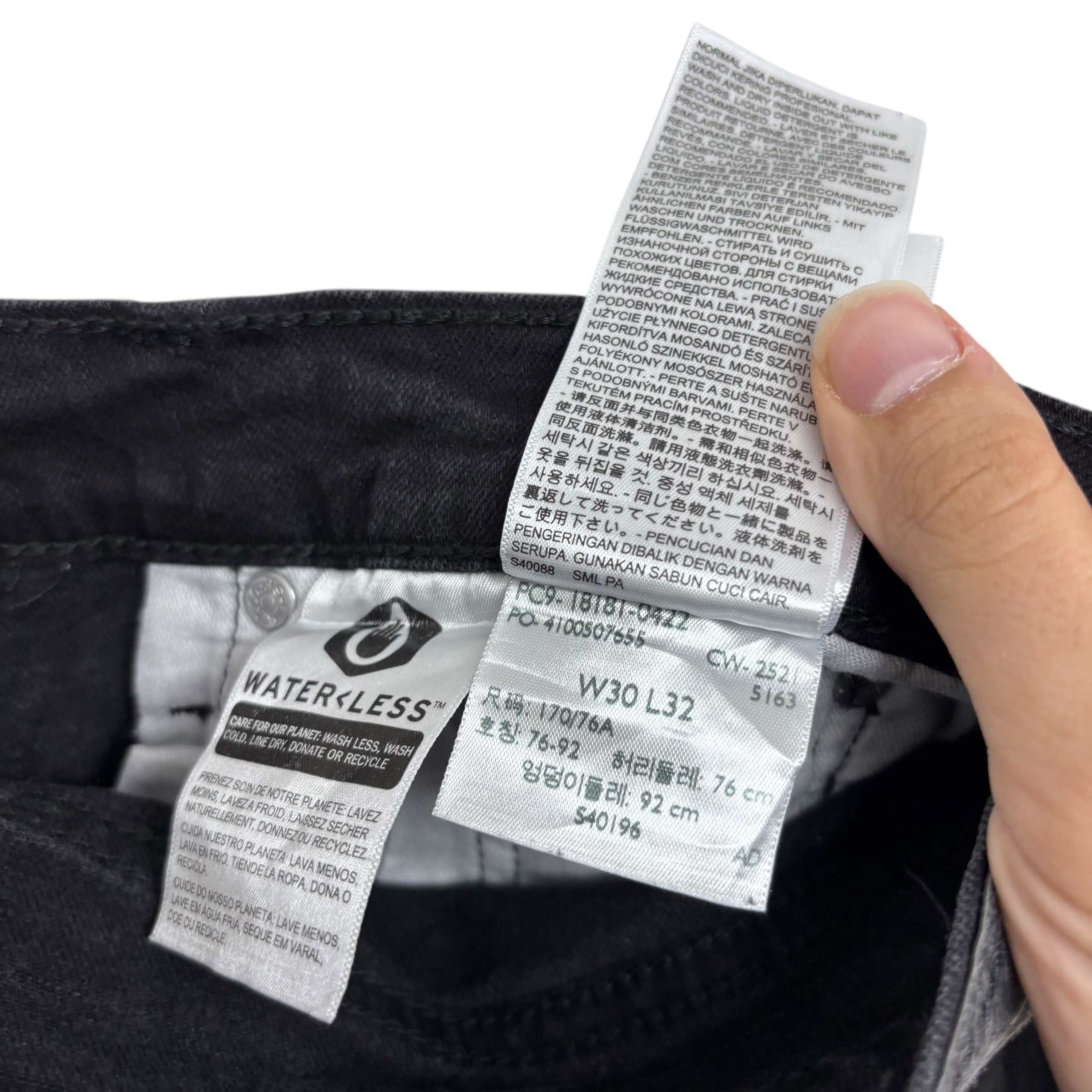 Levis 541 Jeans W30 L32 Mens Black Athletic Tapered Fit Stretch Denim (E)