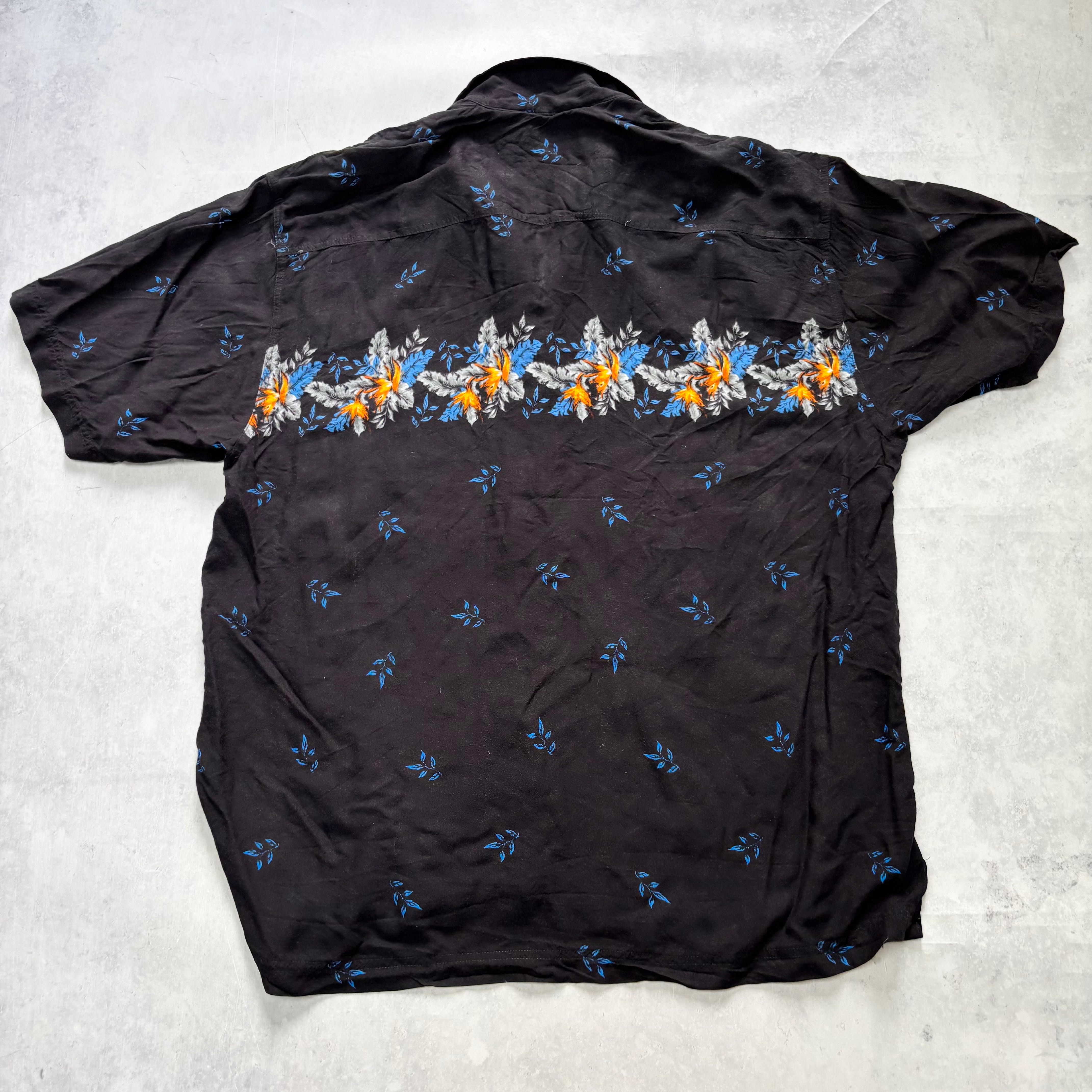 Hawaiian Shirt Mens XL Black Floral Aloha Short Sleeve Rayon Pattern Funky (E)