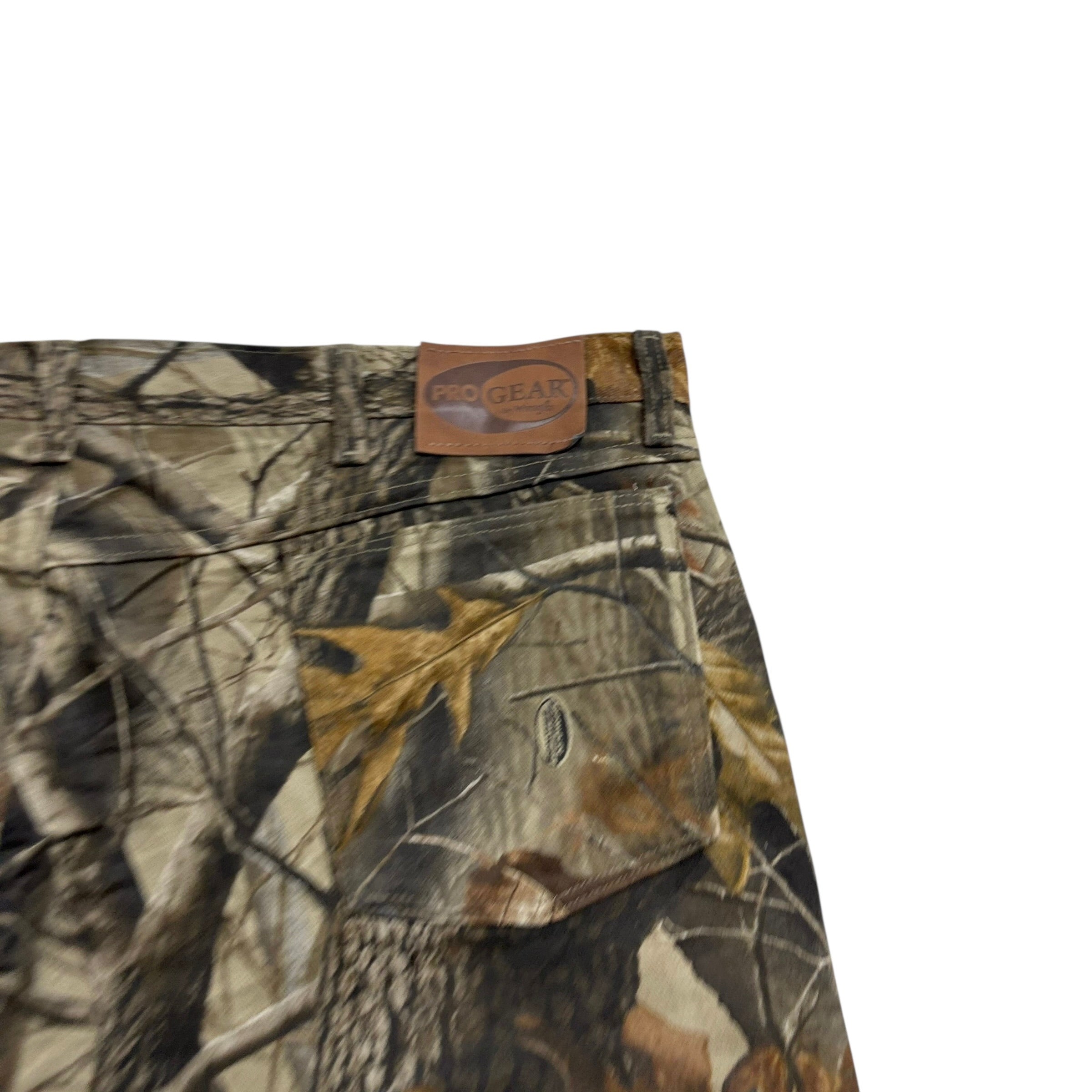 Vintage Wrangler RealTree Jeans W42 L30 Mens Relaxed Fit 90s Pants (E)