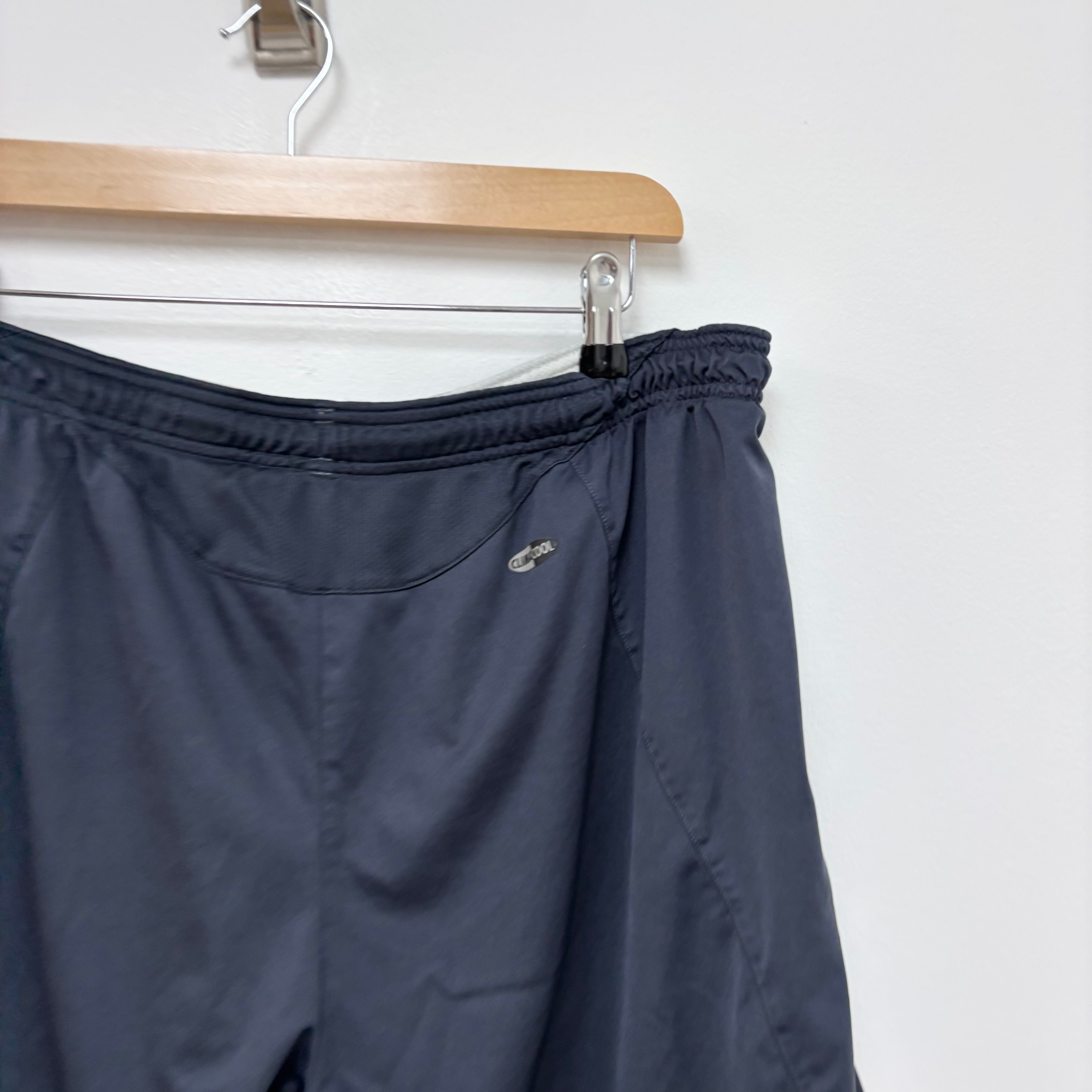 Adidas Shorts Mens XL Navy Blue Climacool Running Sports Gym Athletic Pockets (E)