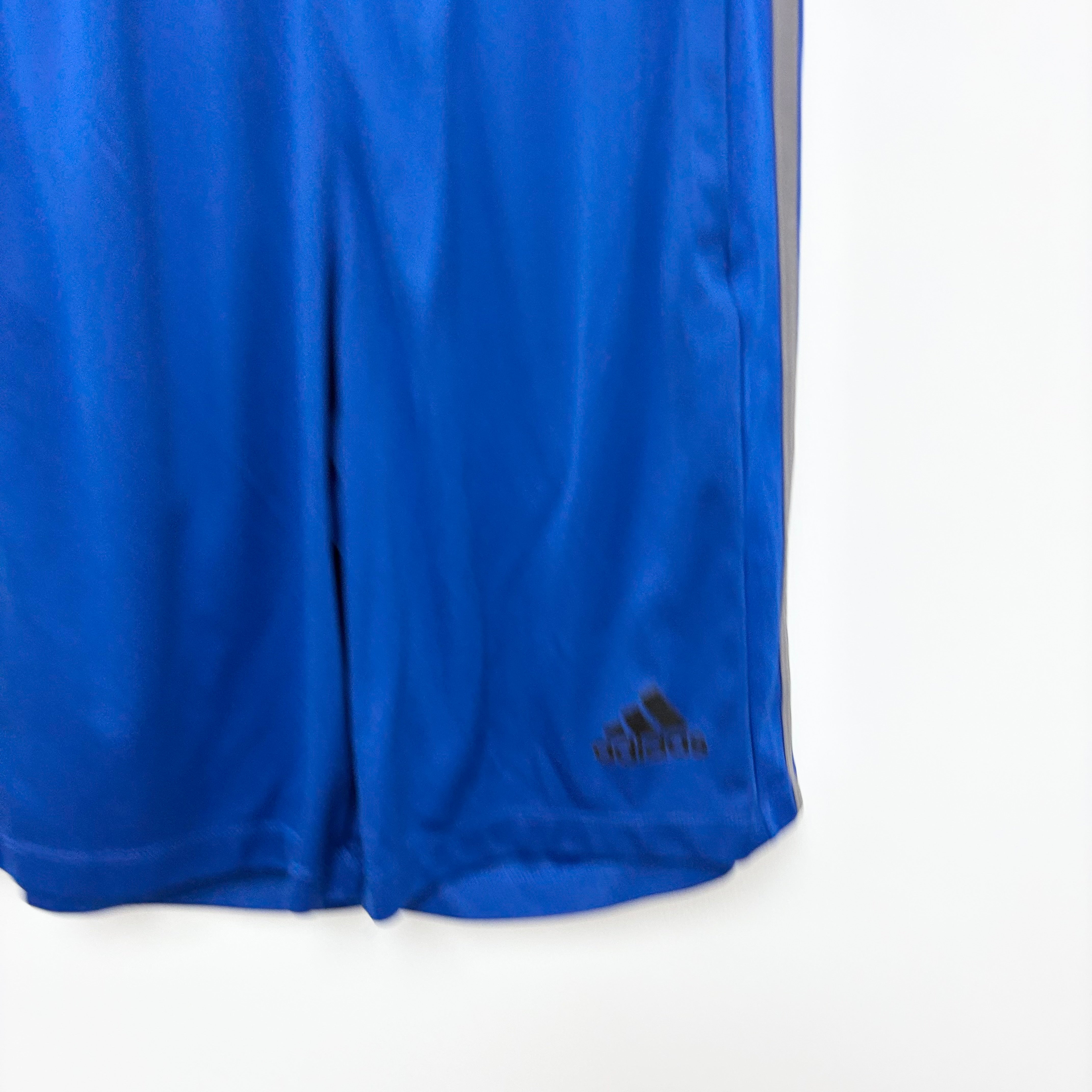 Adidas Shorts Mens Small Blue Sports Running Gym Athletic Pockets