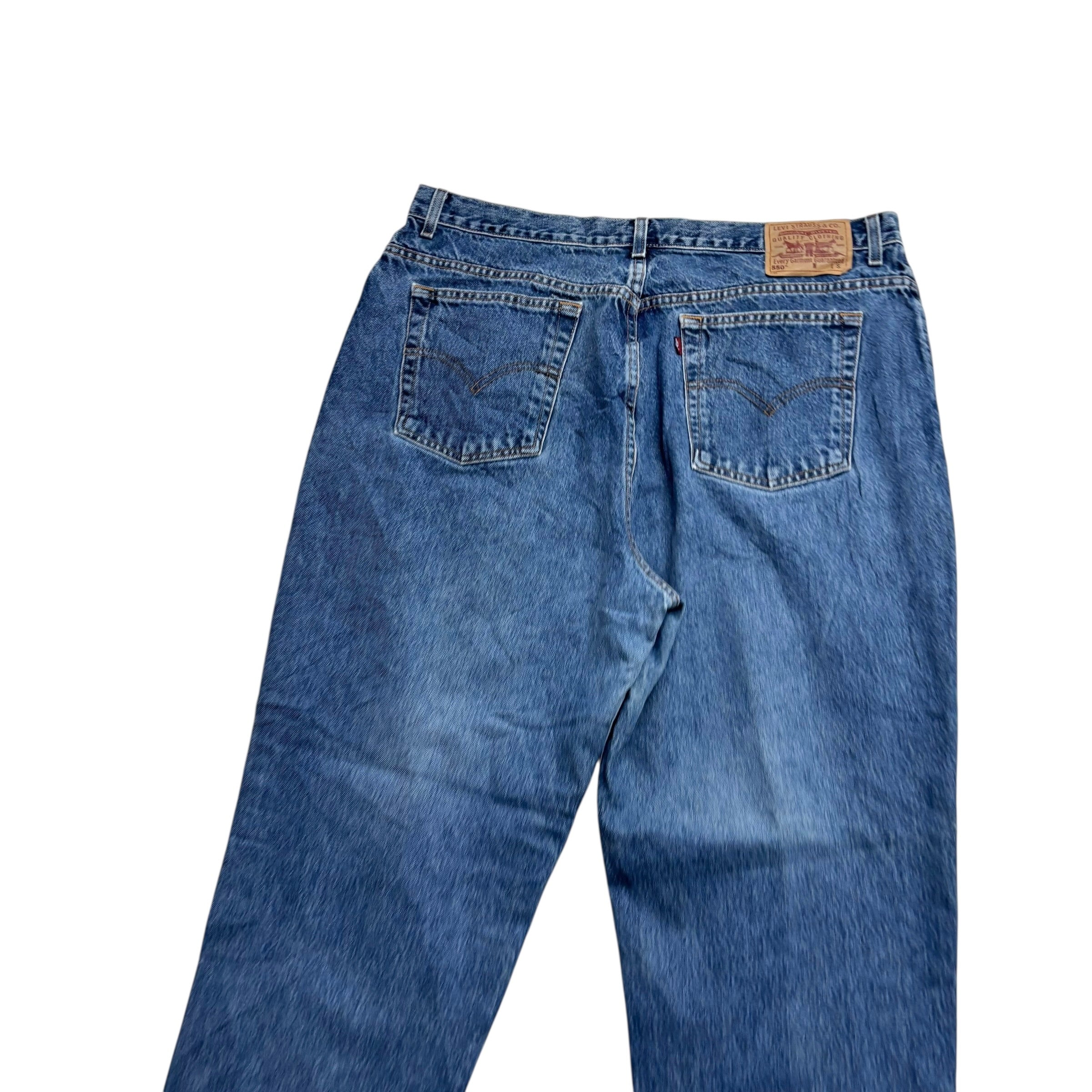 Levis 550 Jeans W38 L29 Womens Mid Blue Relaxed Tapered Fit Vintage (E)