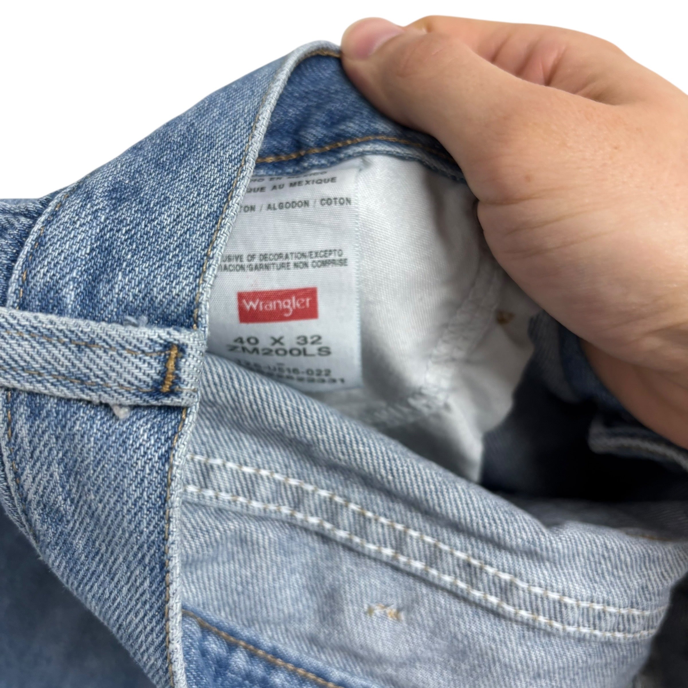 Wrangler Jeans W40 L32 Mens Light Blue Relaxed Straight Fit Vintage Denim (E)