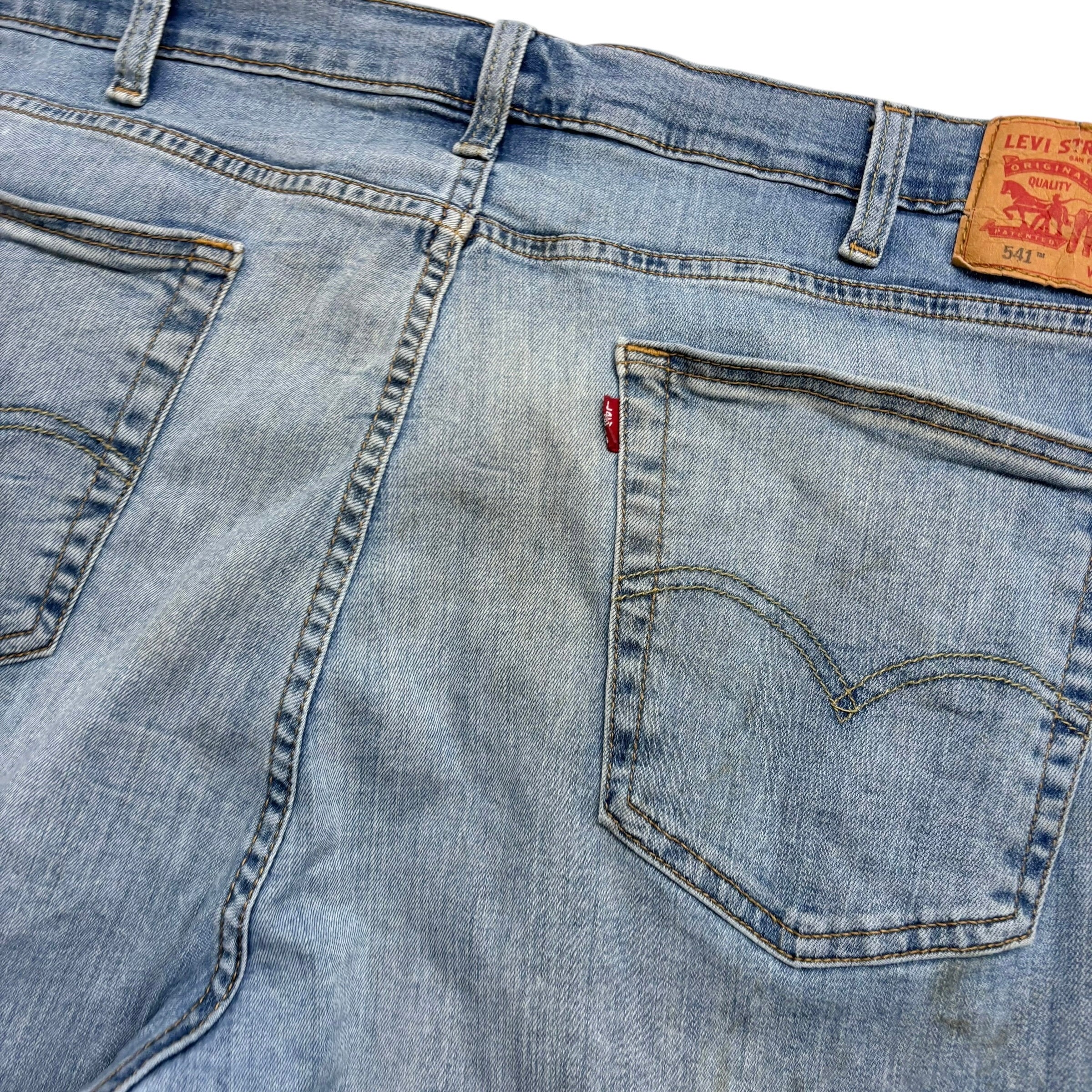 Levis 541 Jeans W44 L33 Mens Light Blue Athletic Tapered Fit Stretch Denim (F)