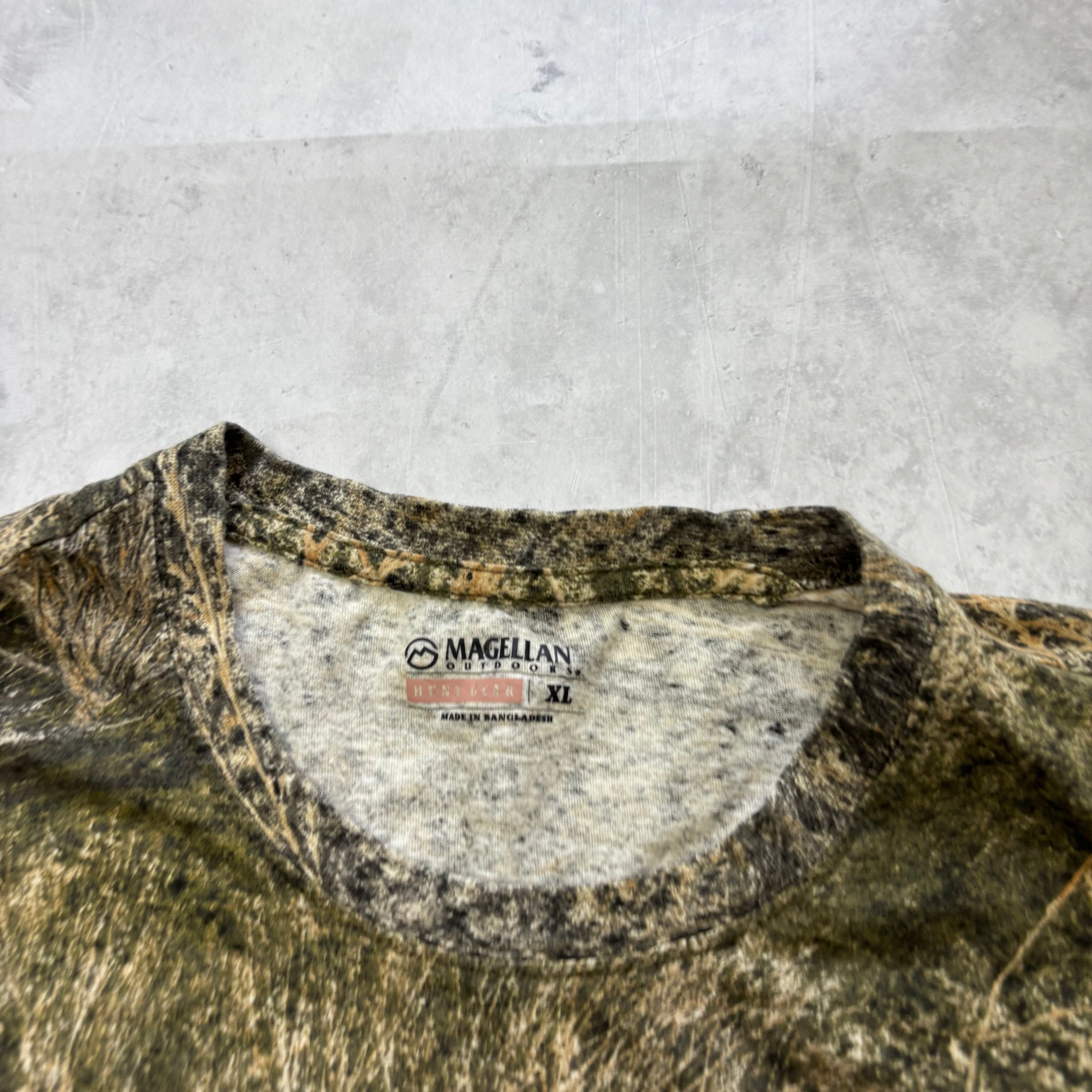 RealTree T Shirt Womens XL Camo Y2K Hunting Longsleeve (E)