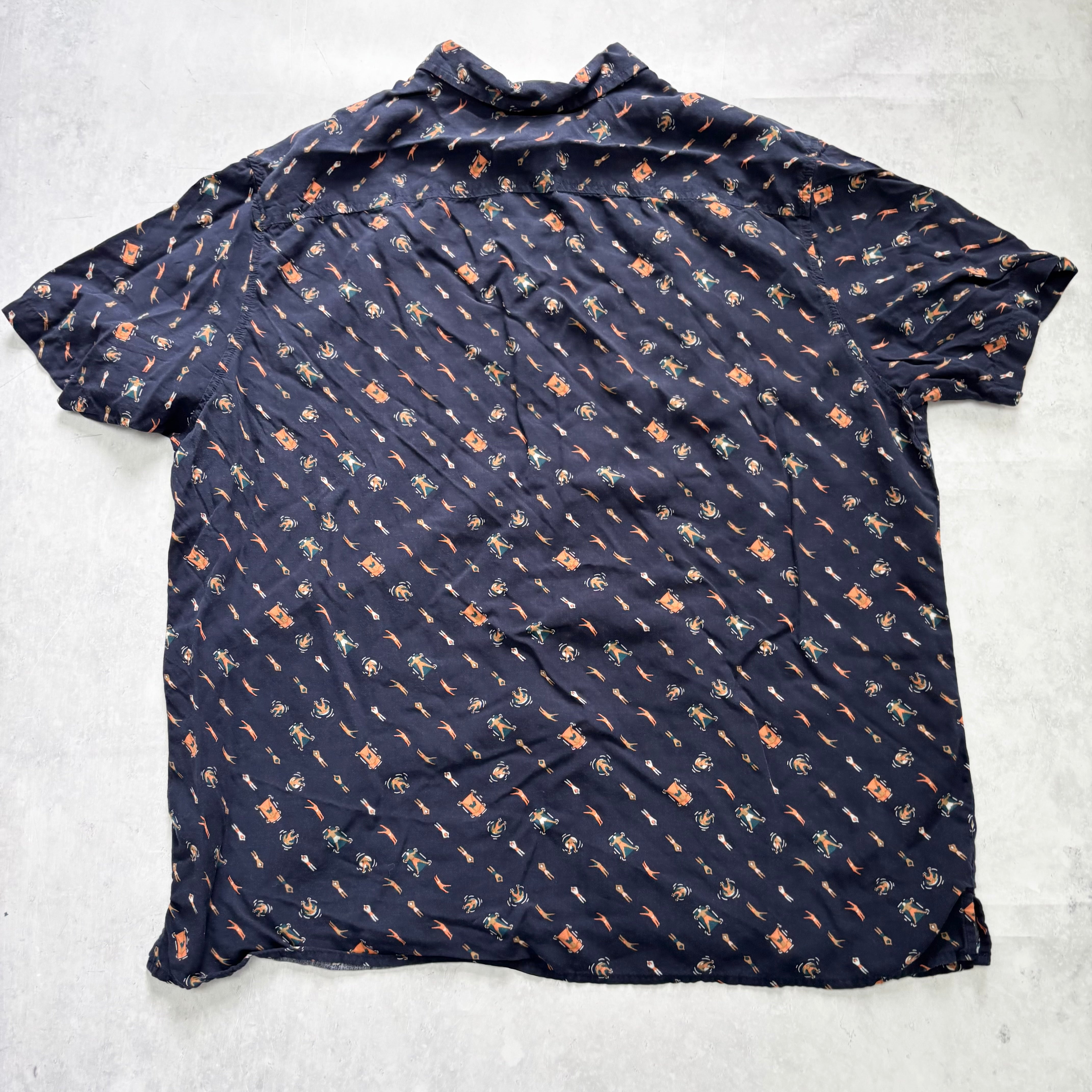 Hawaiian Shirt Mens XL Navy Floral Aloha Short Sleeve Rayon Regular Fit (E)