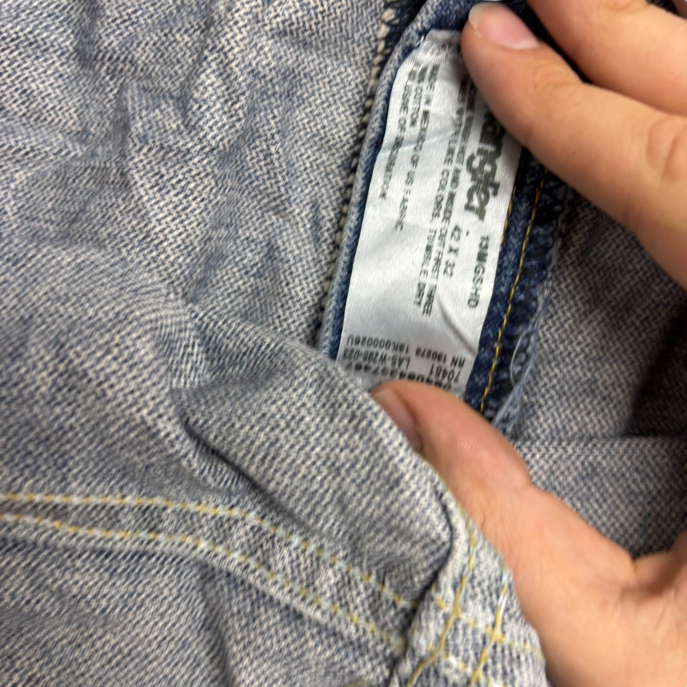 Wrangler Jeans Cowboy Cut W42 L33 Mens Mid Blue 13MG Regular Fit Denim