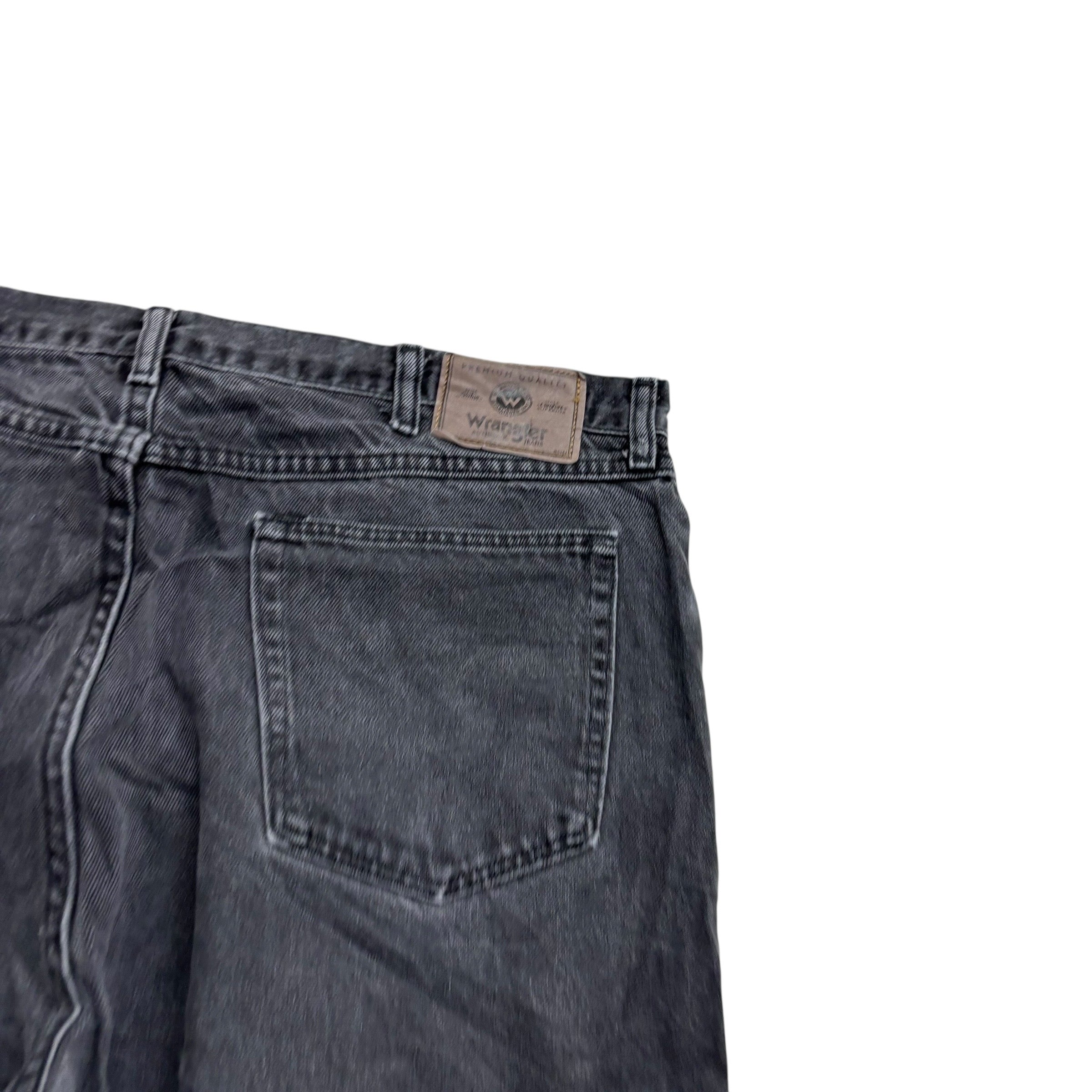 Wrangler Jeans W38 L30 Mens Black Relaxed Straight Fit Vintage Denim