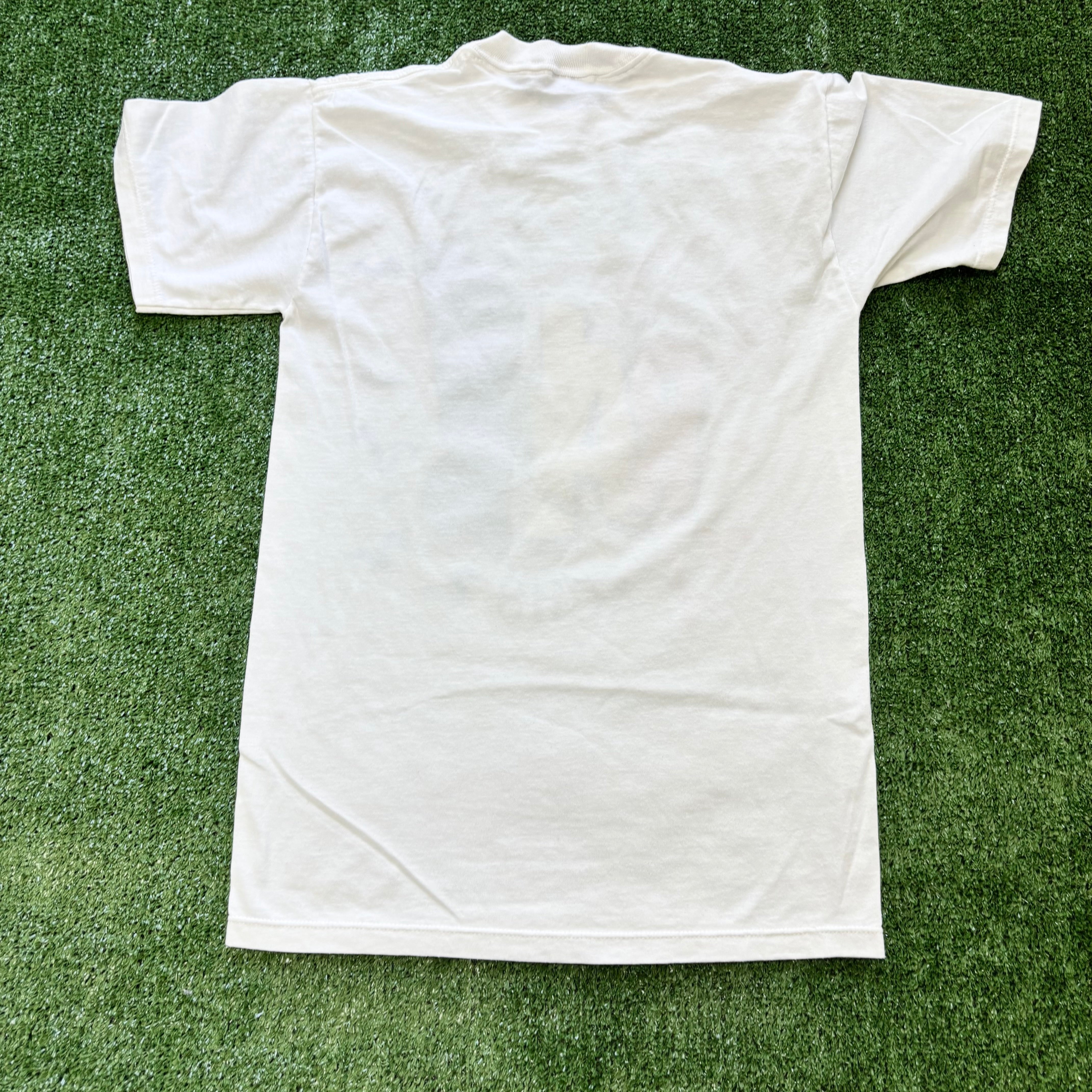 Vintage T Shirt Mens Small White Graphic Print 90s USA