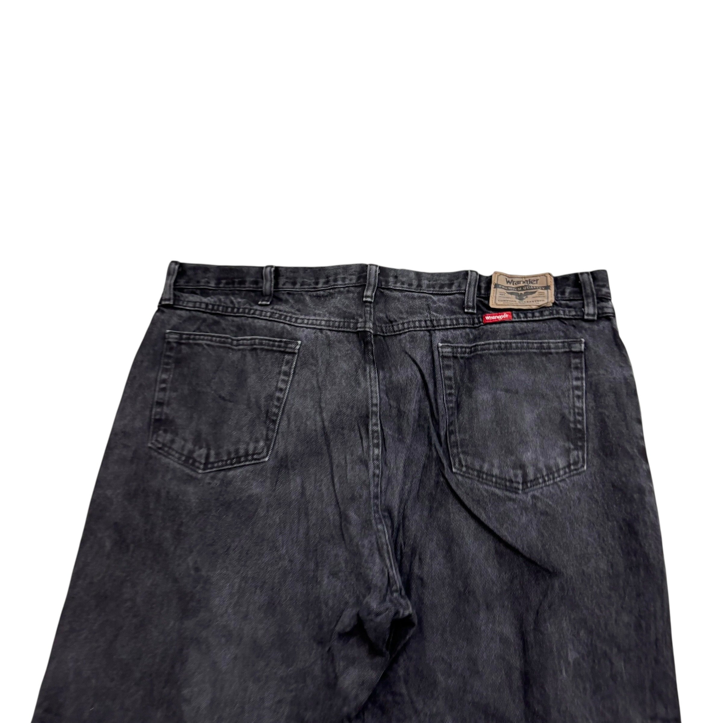 Wrangler Jeans W44 L29 Mens Black Relaxed Straight Fit Denim