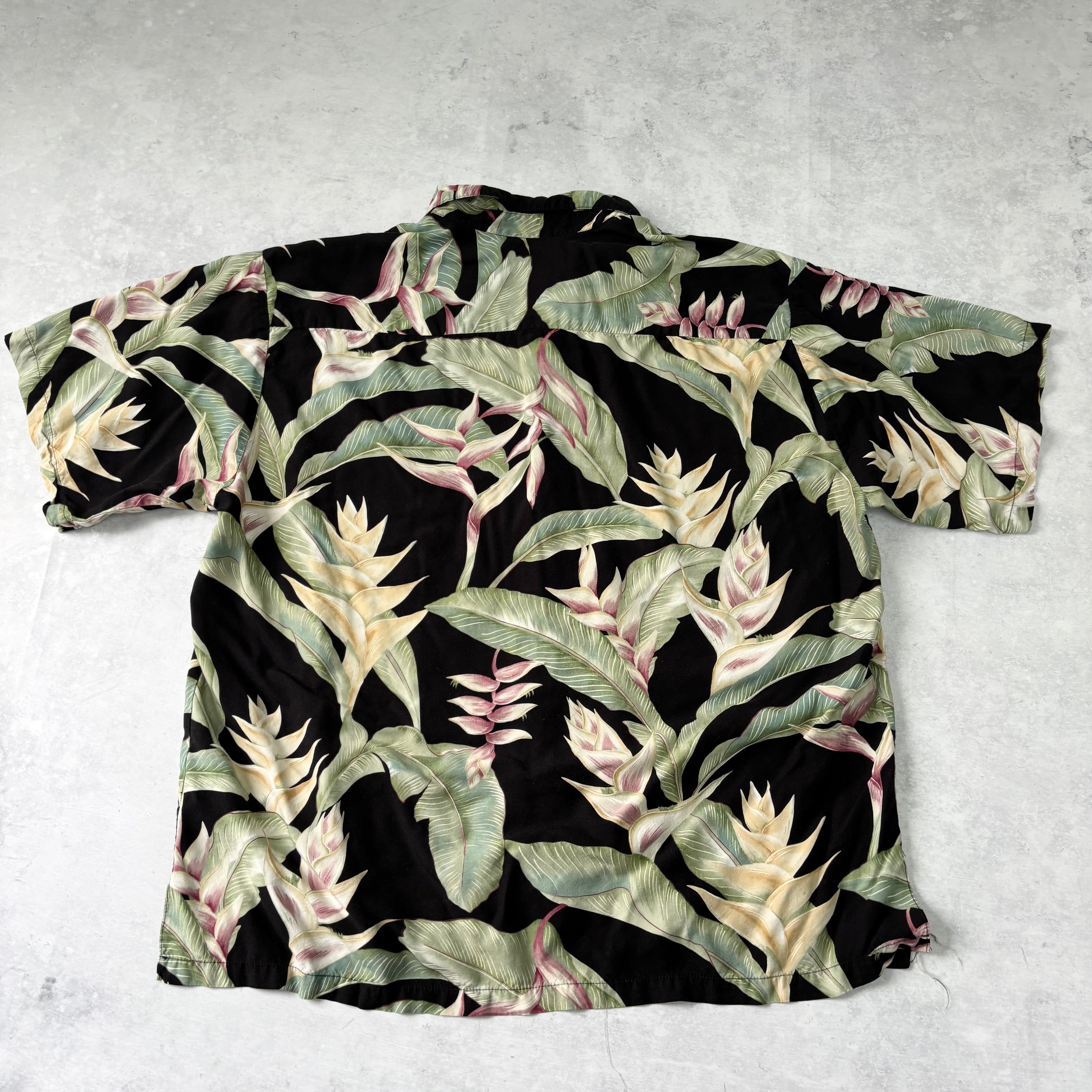 Vintage Hawaiian Shirt Mens XXL Black Floral Short Sleeve Tori Richard Rayon (E)