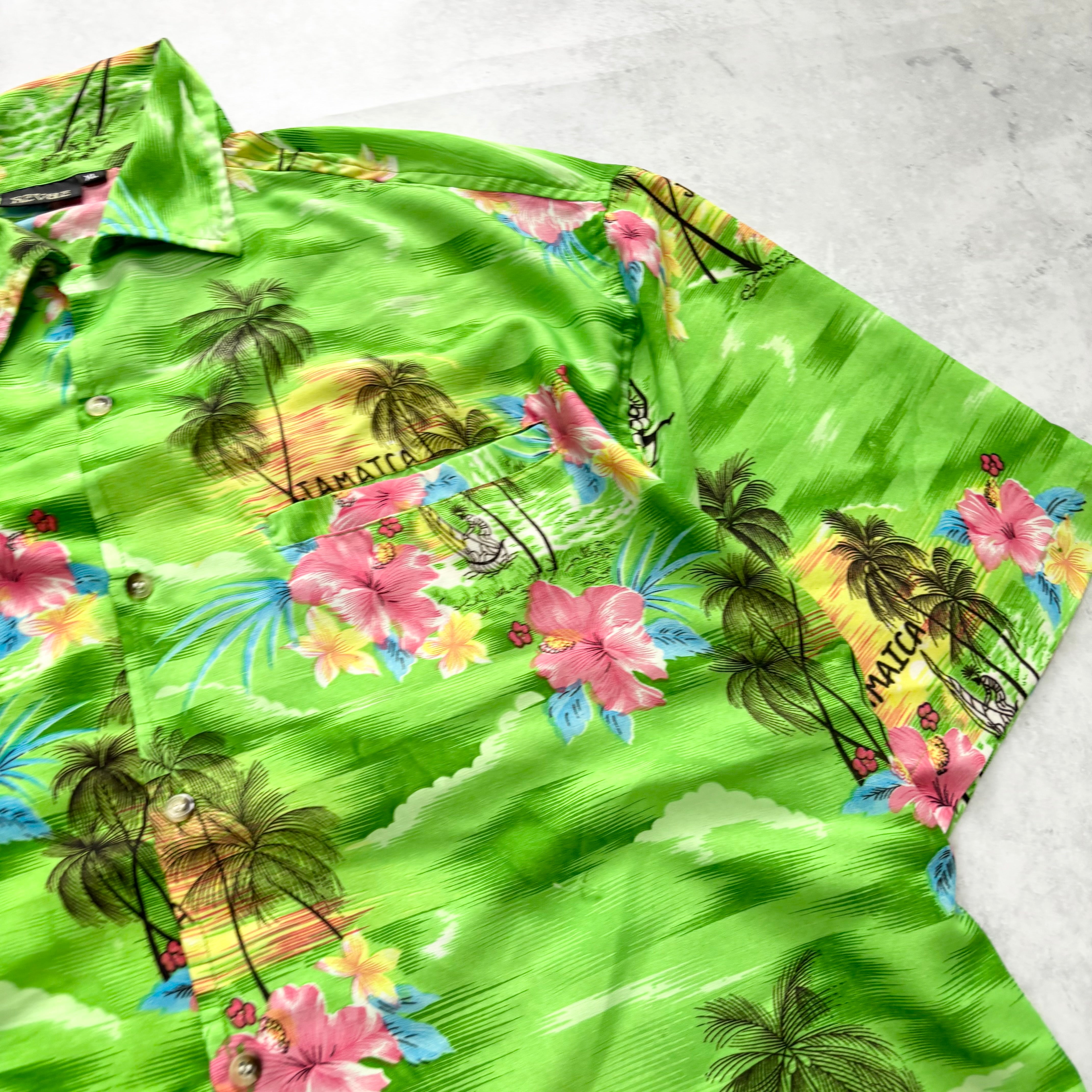 Hawaiian Shirt Mens XL Green Floral Aloha Short Sleeve Polyester (E)