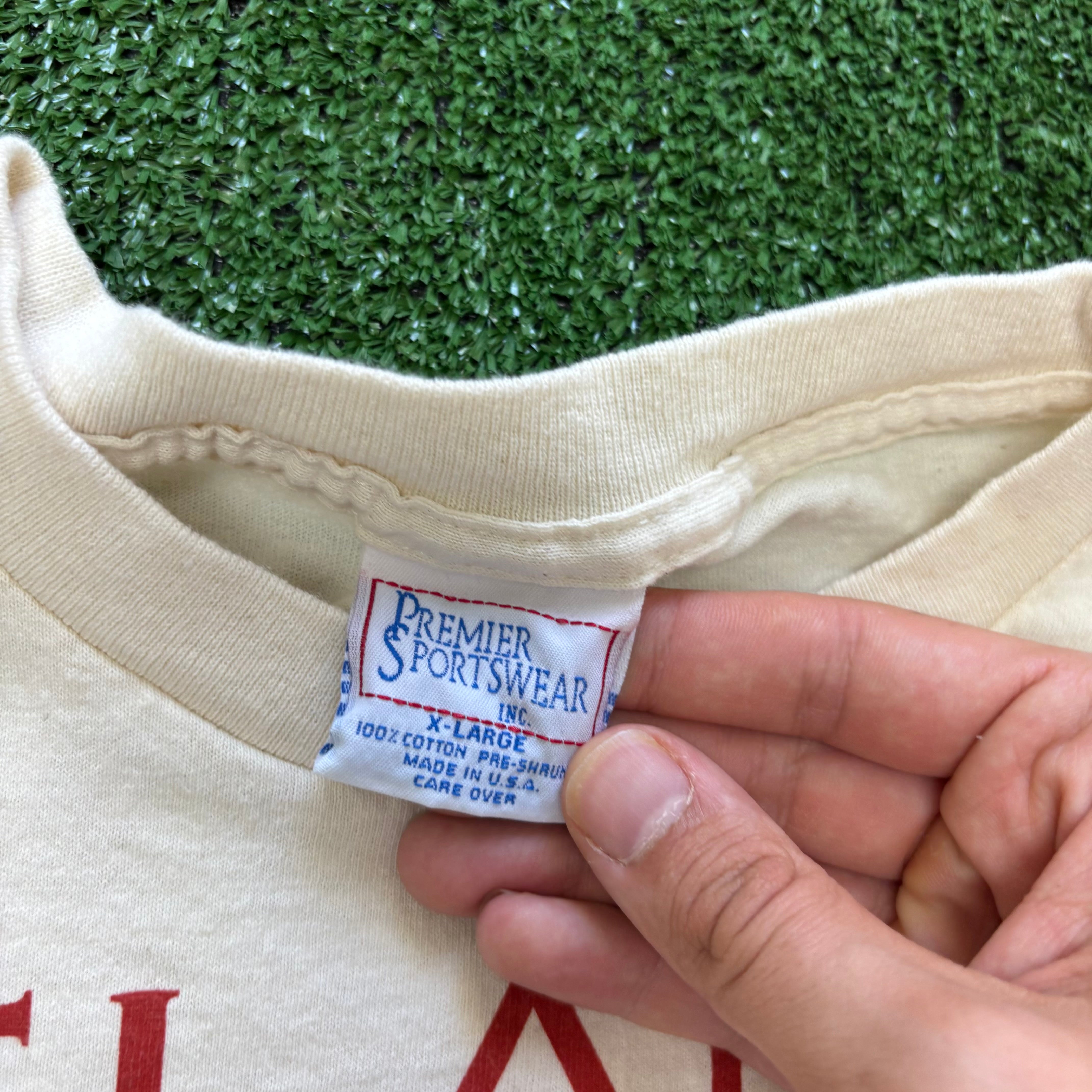 Vintage T Shirt Mens XL Beige Single Stitch Graphic Print 90s Olympics (E)