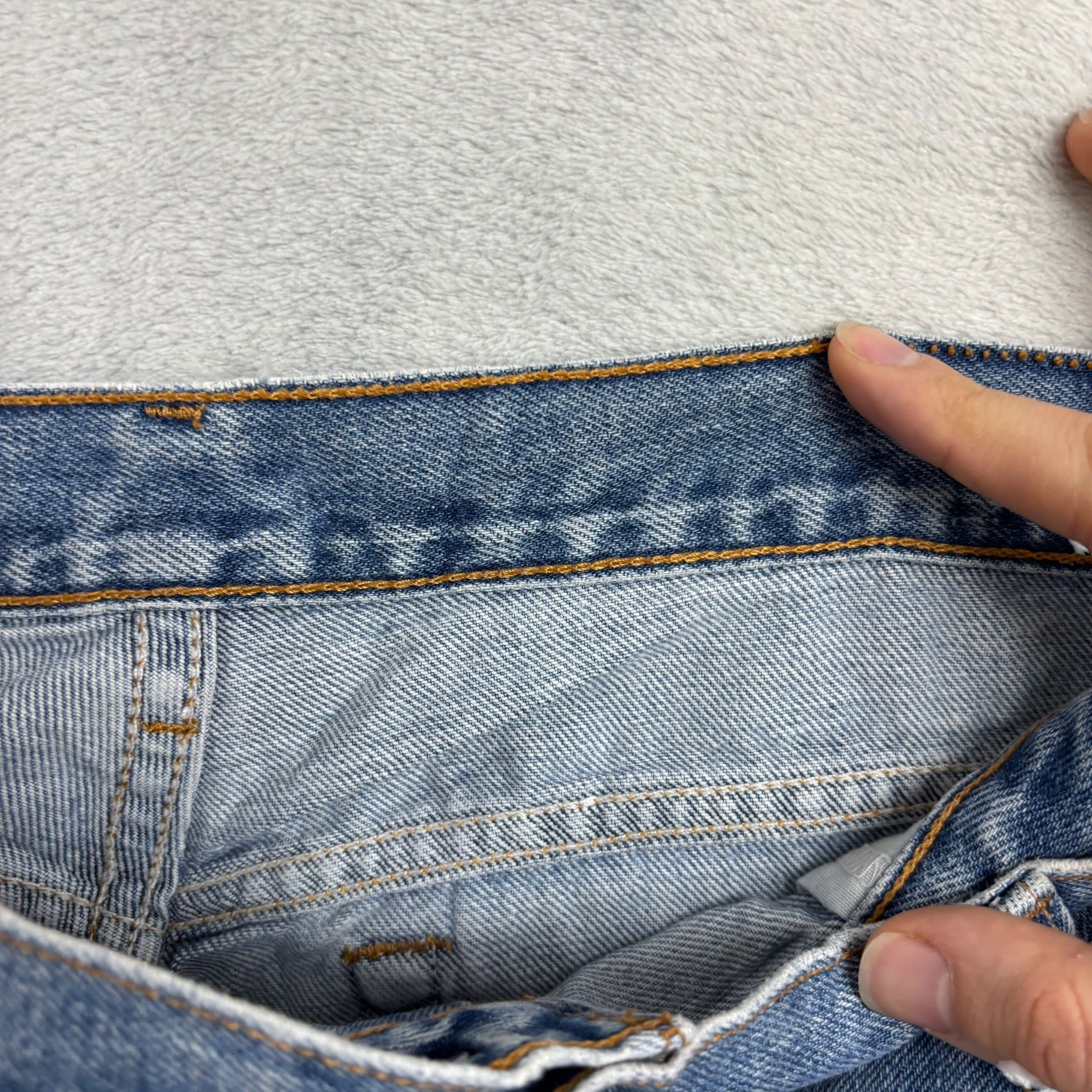 Levis 550 Jeans W34 L33 Womens Light Blue Relaxed Taper Mom Vintage Denim