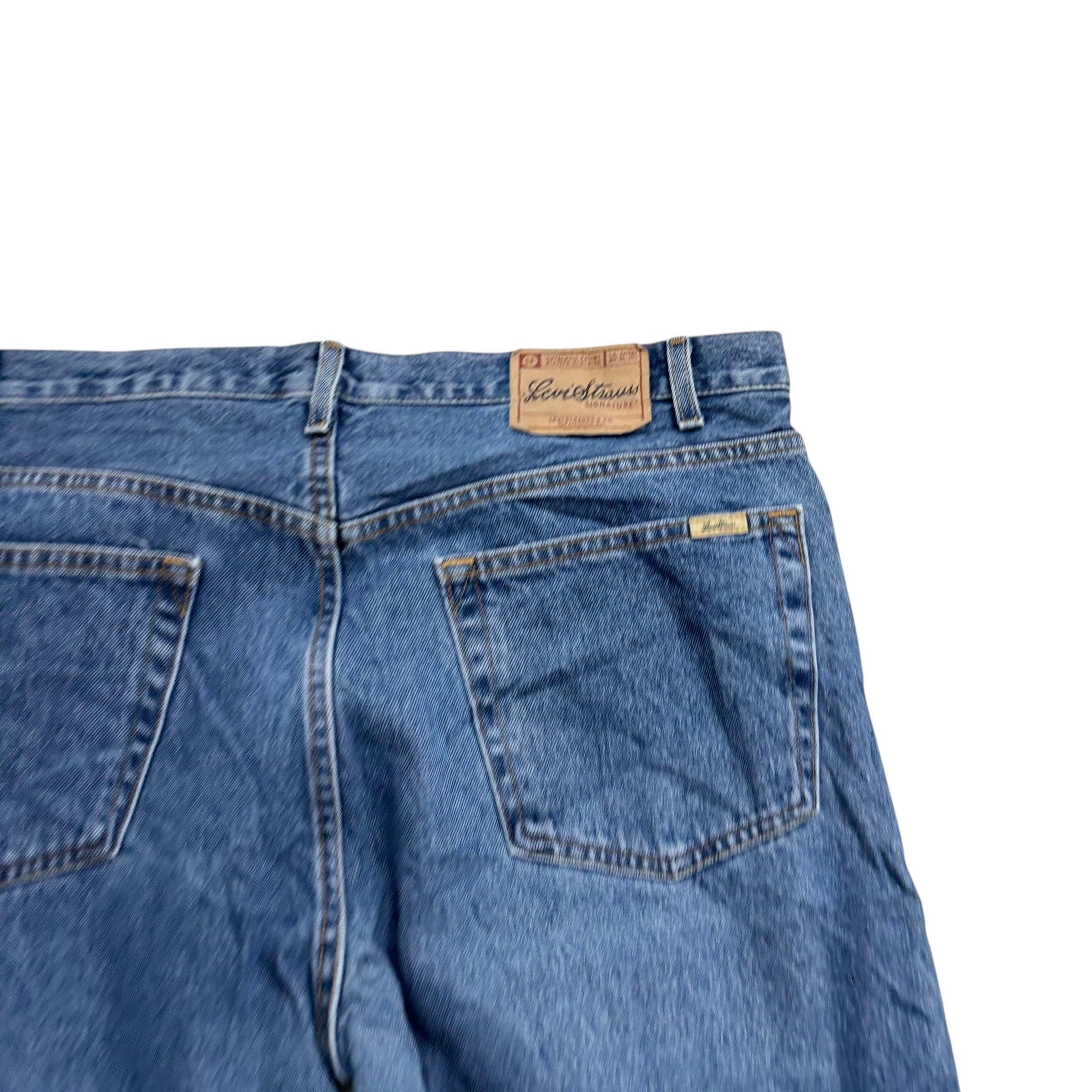 Levis Signature Jeans W40 L30 Mens Mid Blue Relaxed Straight Vintage Denim (E)