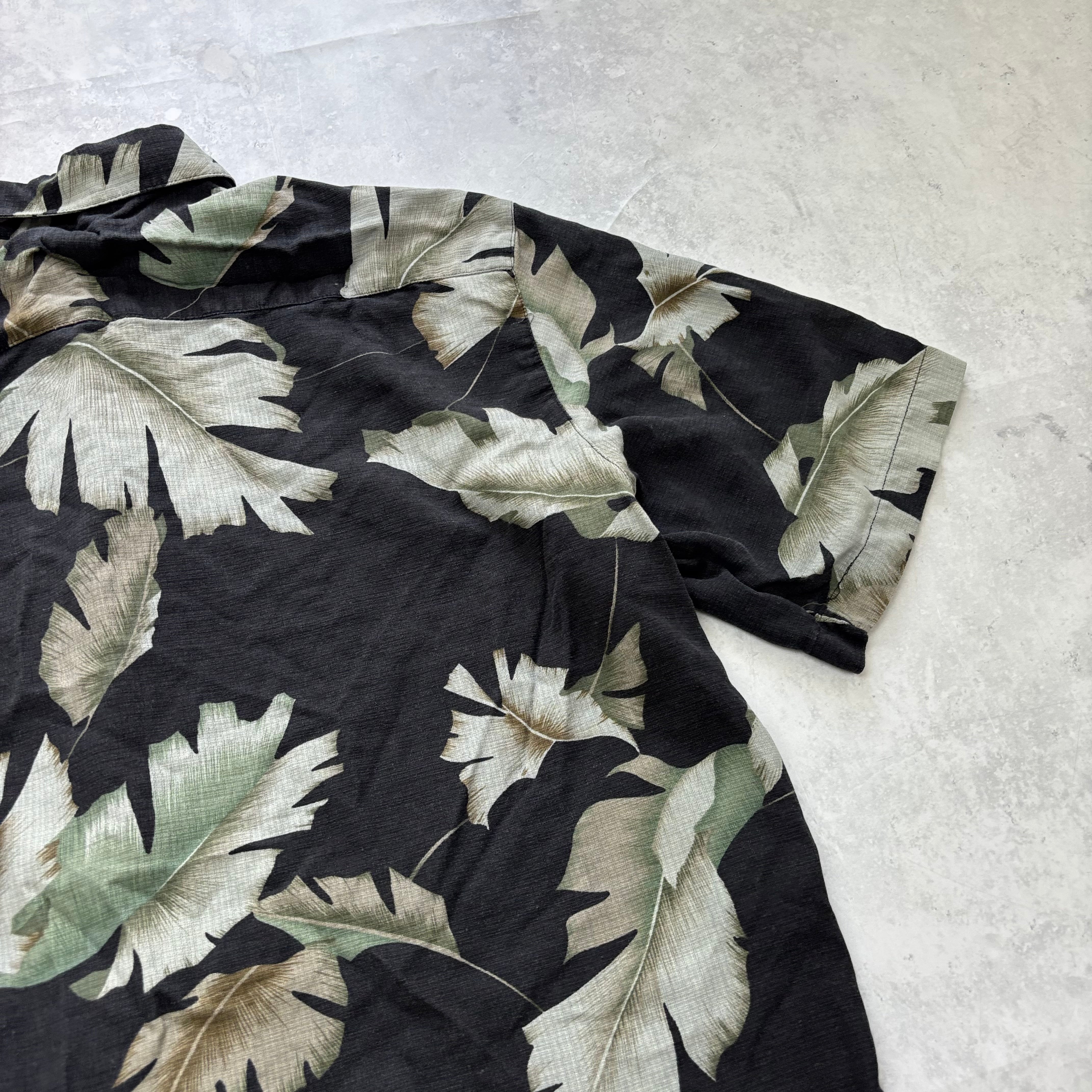 Vintage Hawaiian Shirt Mens Large Black Floral Aloha Short Sleeve Silk (E)