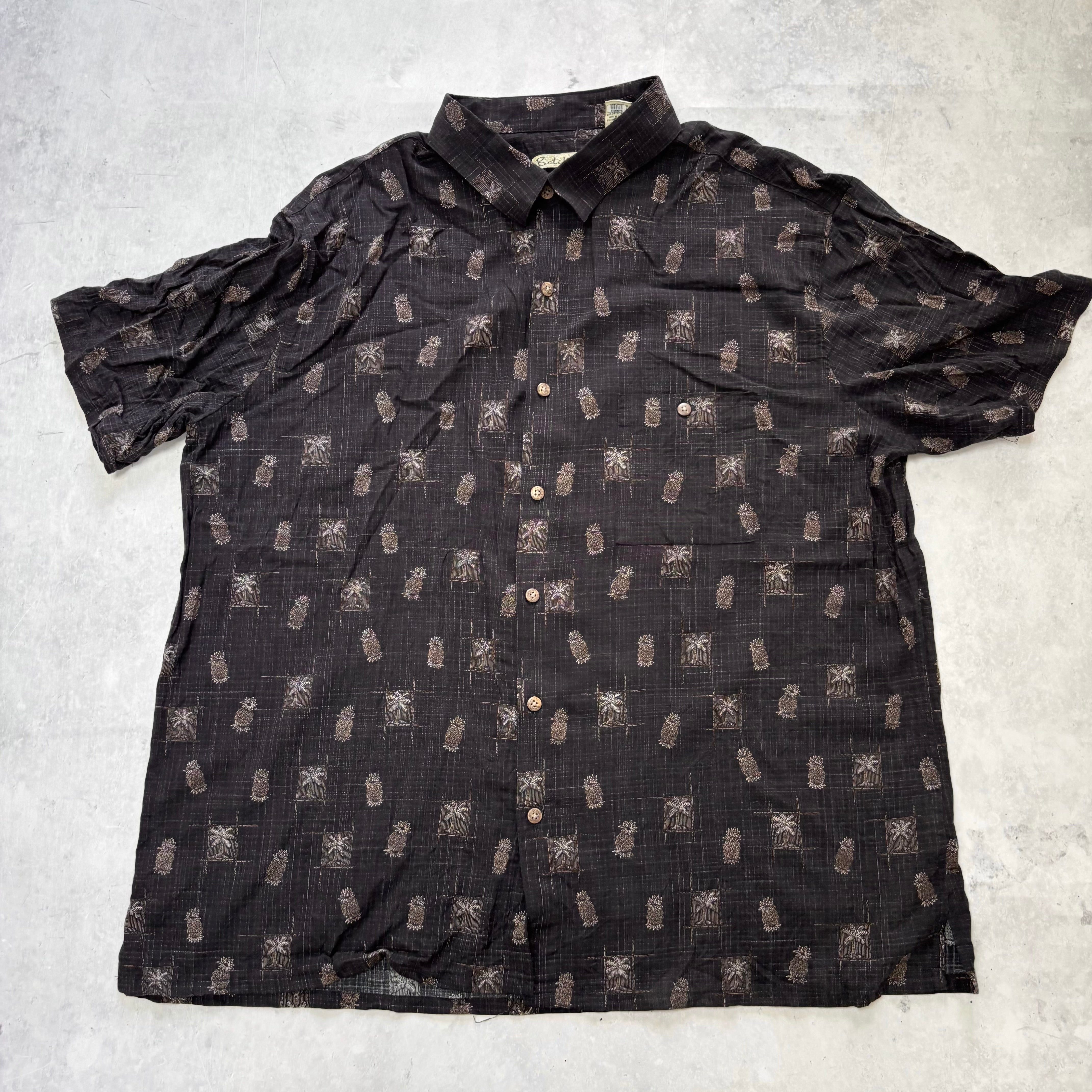 Vintage Hawaiian Shirt Mens XL Black Floral Aloha Short Sleeve Rayon (E)