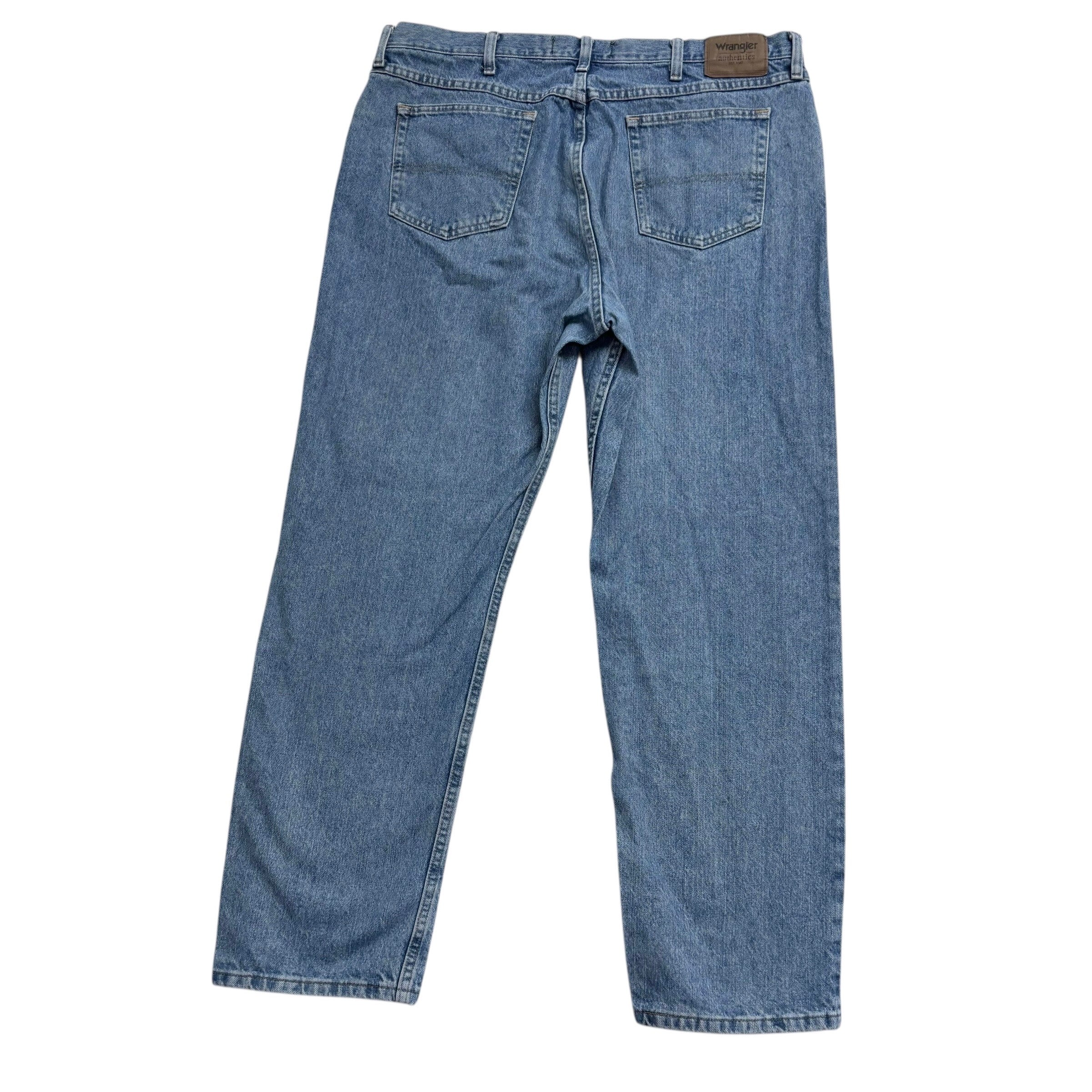 Wrangler Jeans W40 L32 Mens Light Blue Relaxed Straight Fit Vintage Denim (E)