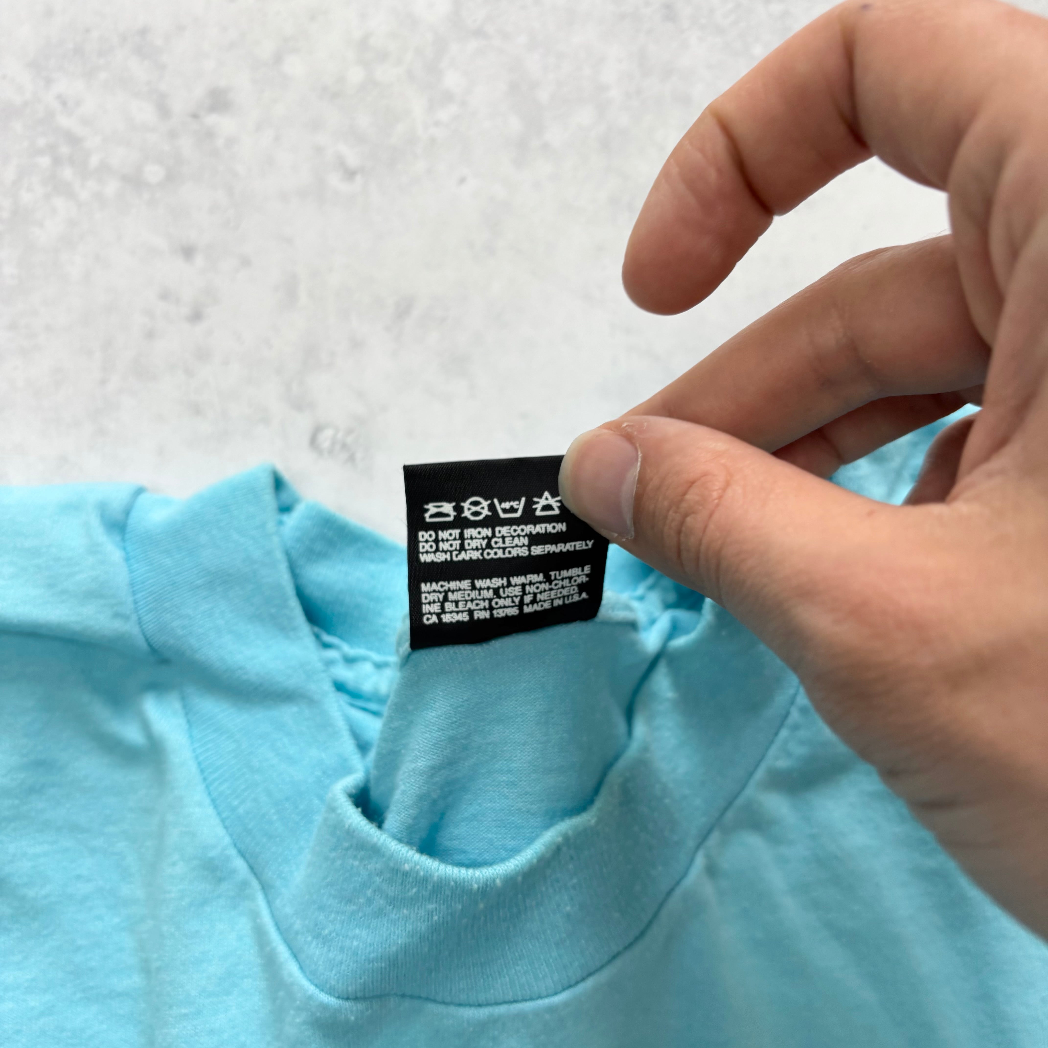 Vintage T Shirt Mens Large Blue Single Stitch Graphic Print 90s USA Soccer