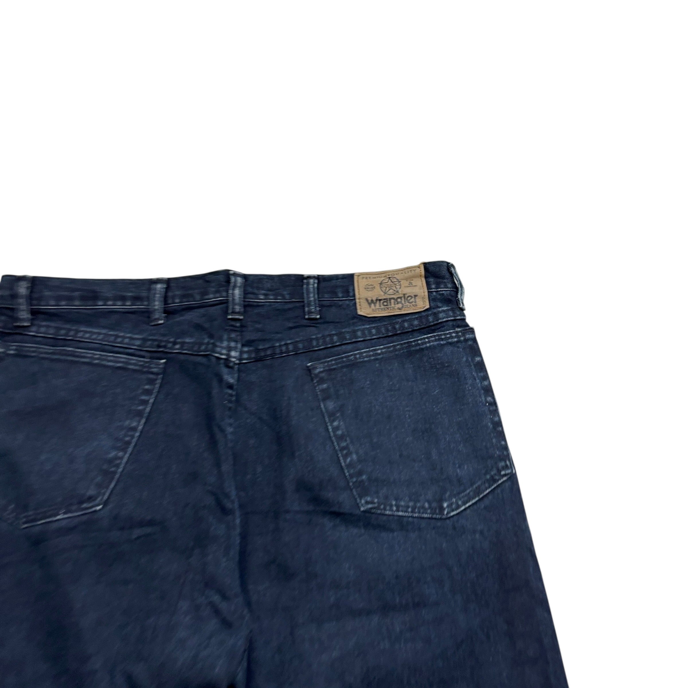 Wrangler Jeans W38 L32 Mens Navy Blue Relaxed Tapered Made In USA Vintage (E)