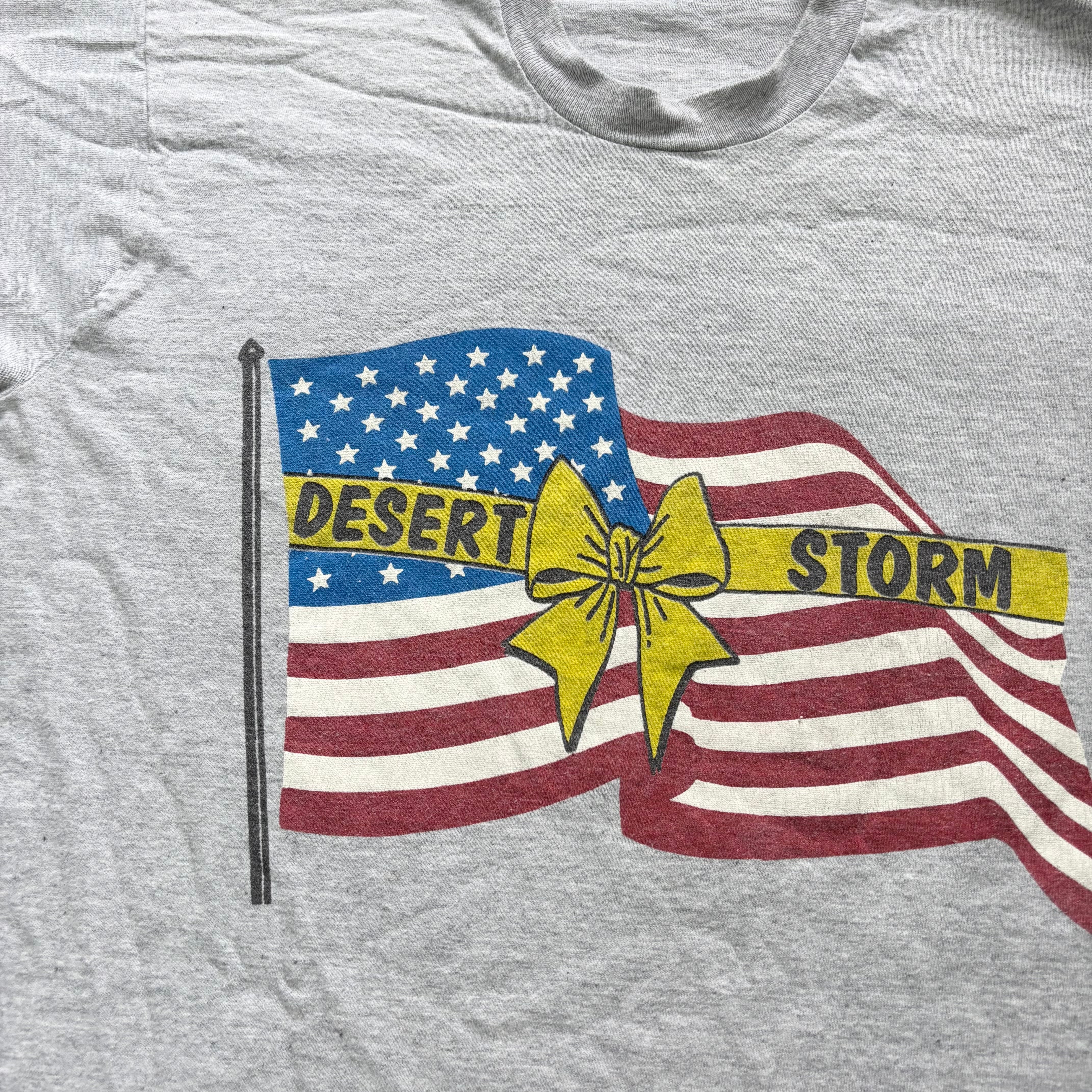Vintage T Shirt Mens Large Grey Single Stitch Graphic Print 90s Desert Storm USA