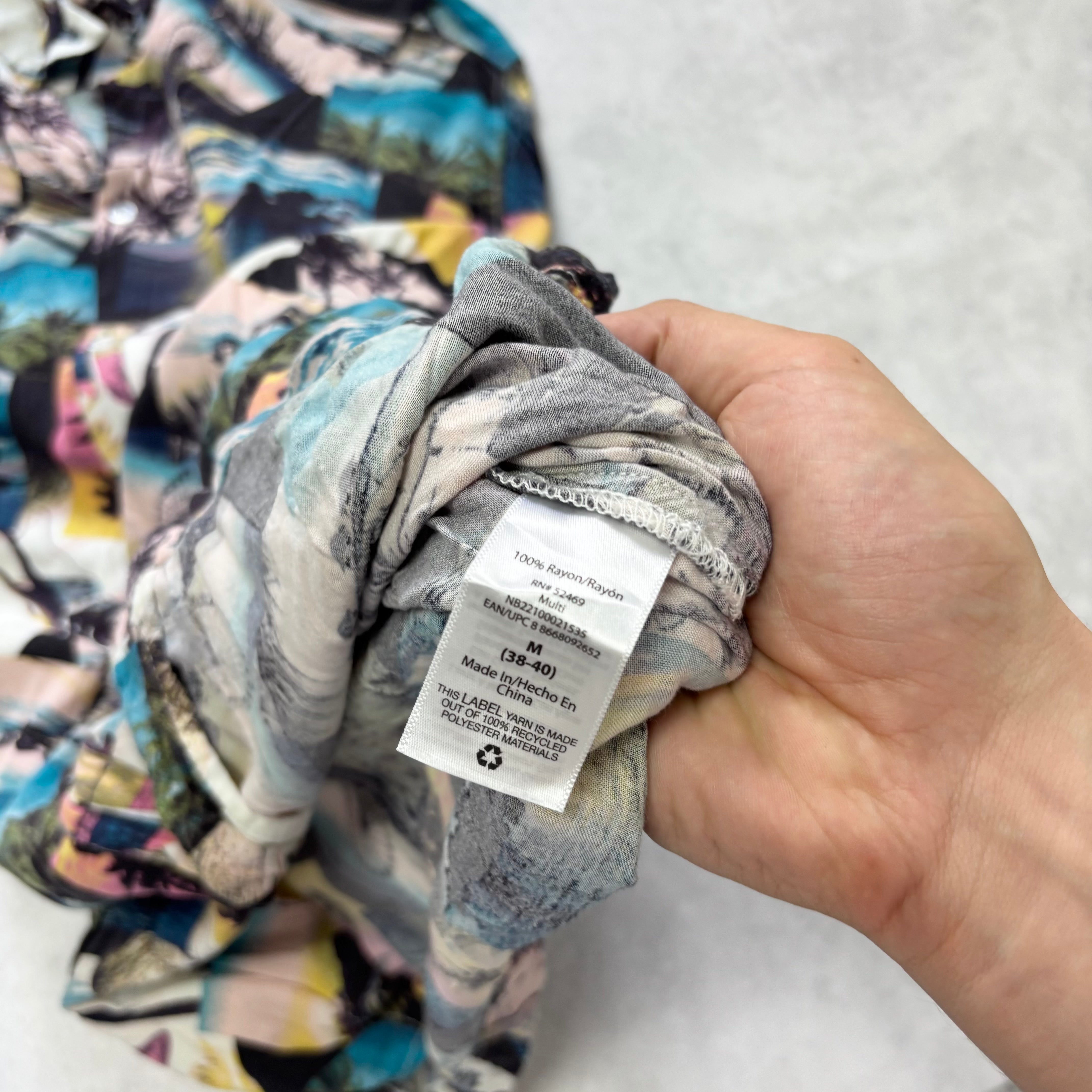 Hawaiian Shirt Mens Medium Multi Floral Aloha Short Sleeve Rayon (E)