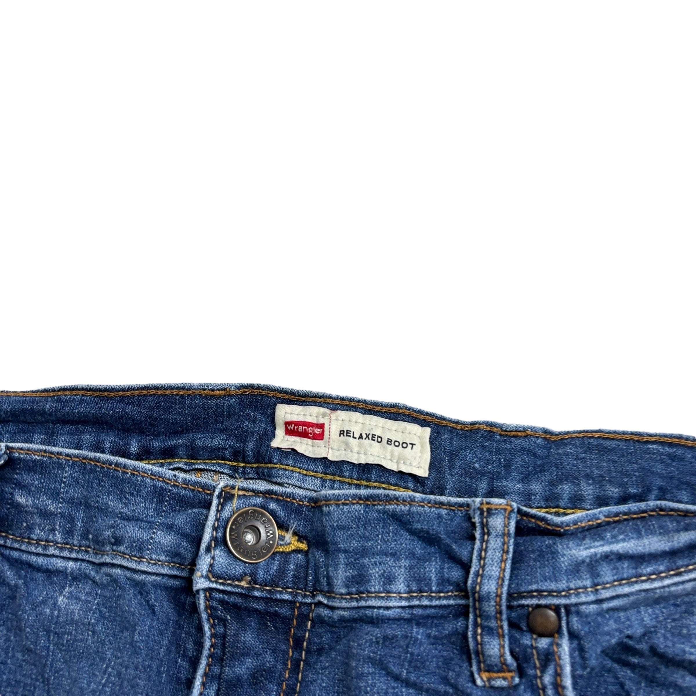 Wrangler Jeans W38 L30 Mens Mid Blue Relaxed Bootcut Fit Stretch Denim