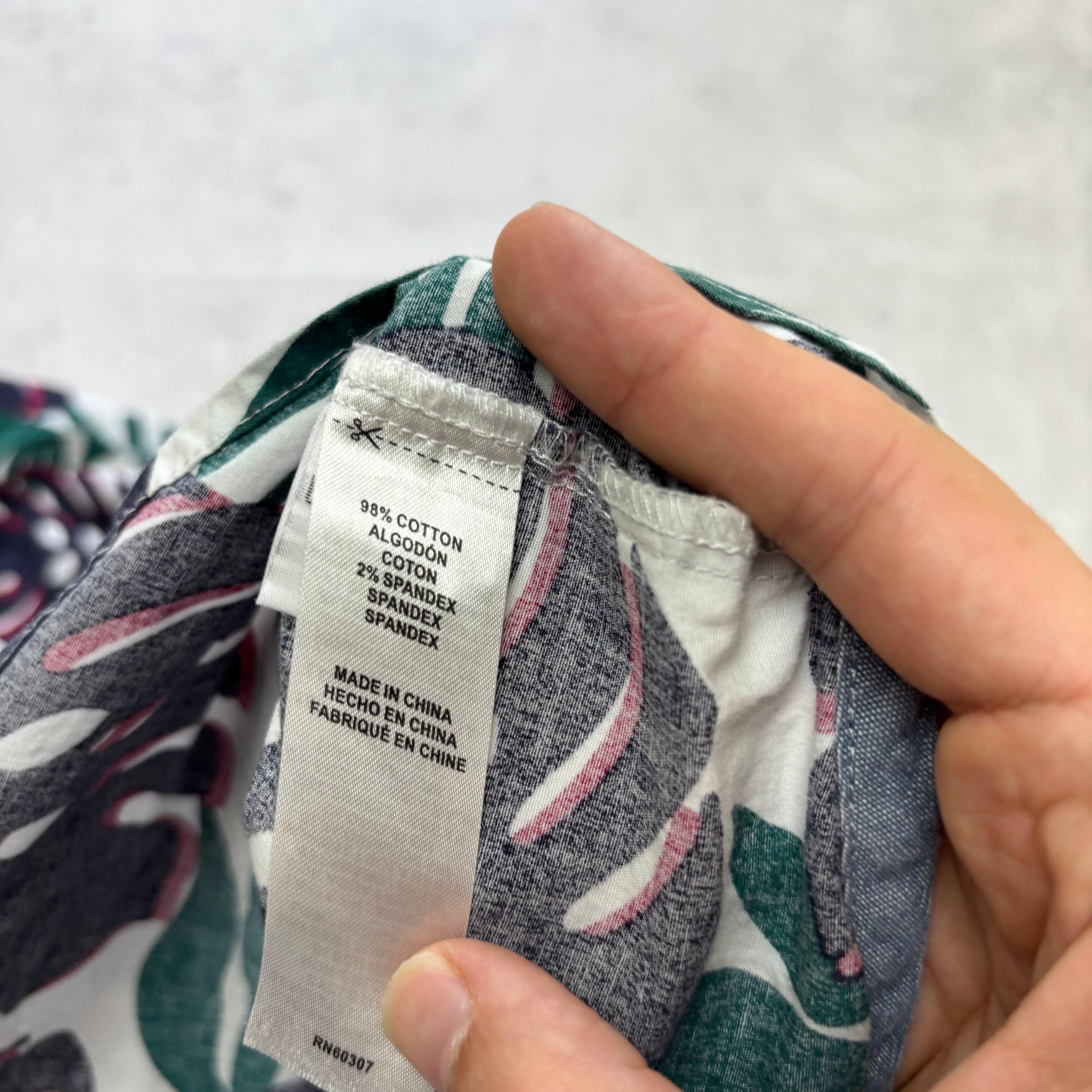 Hawaiian Shirt Mens XL White Floral Aloha Short Sleeve Cotton (E)