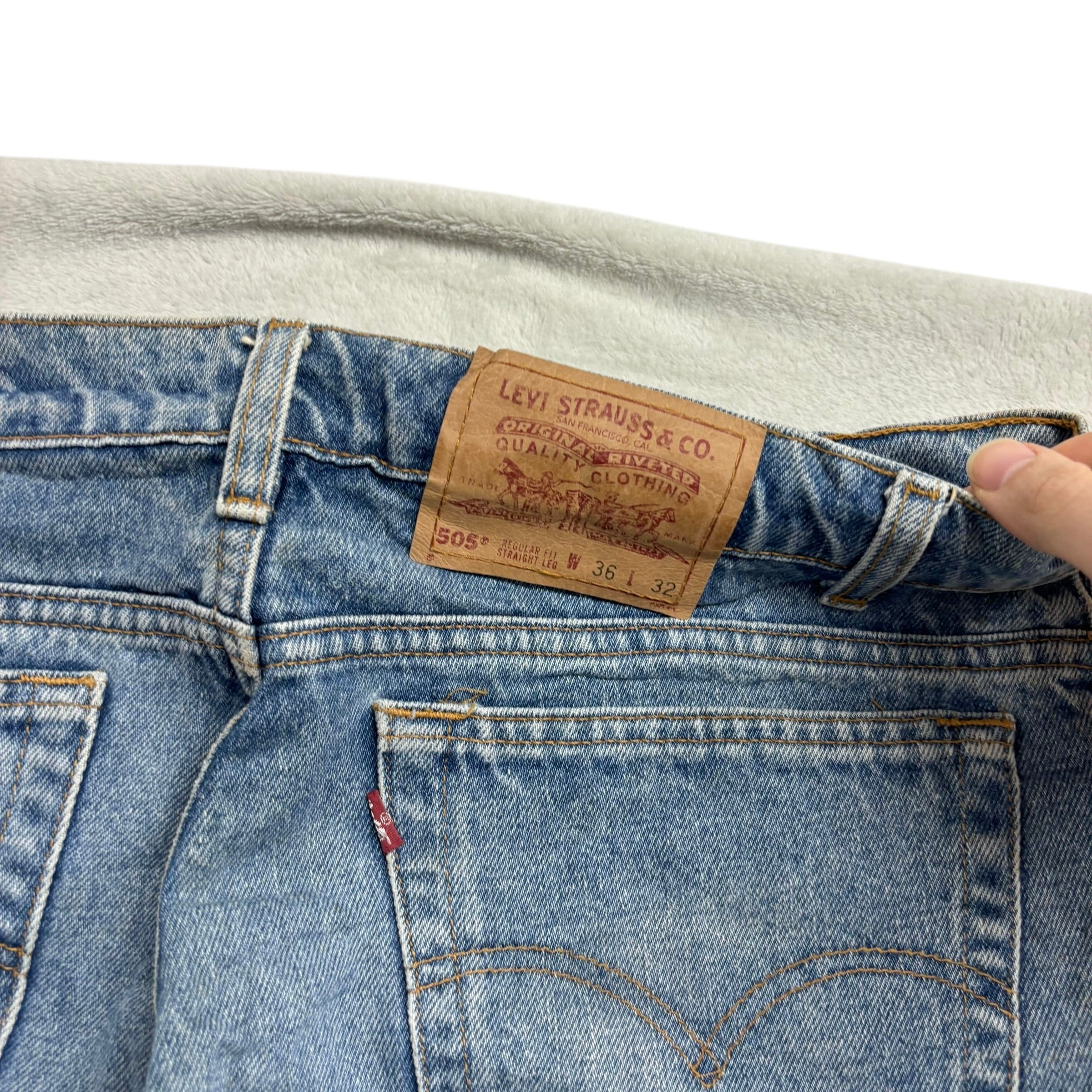 Levis 505 Jeans W36 L32 Mens Light Blue Regular Straight Fit Vintage Denim
