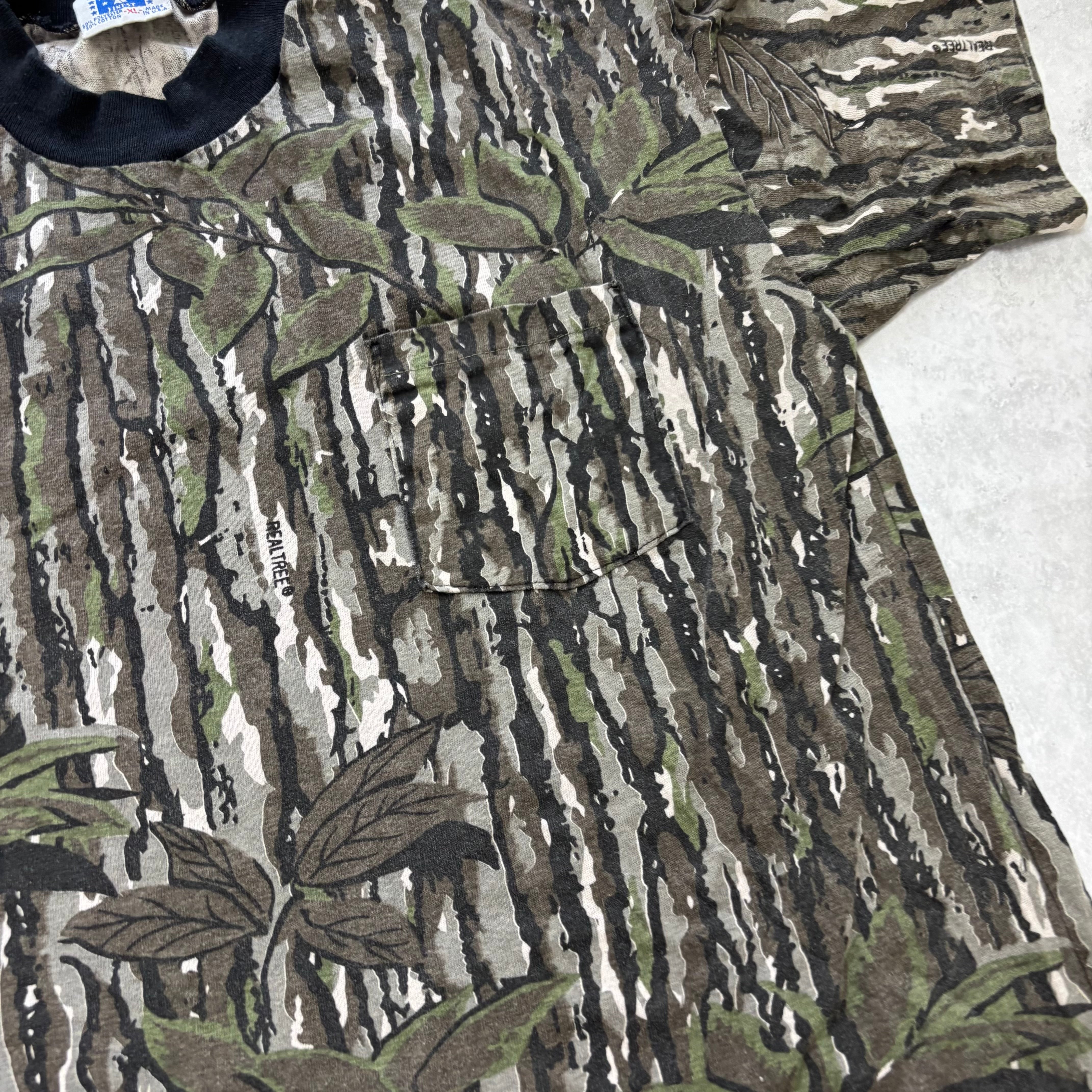 Vintage RealTree T Shirt Mens Small Camo 90s Hunting Boxy Fit (E)