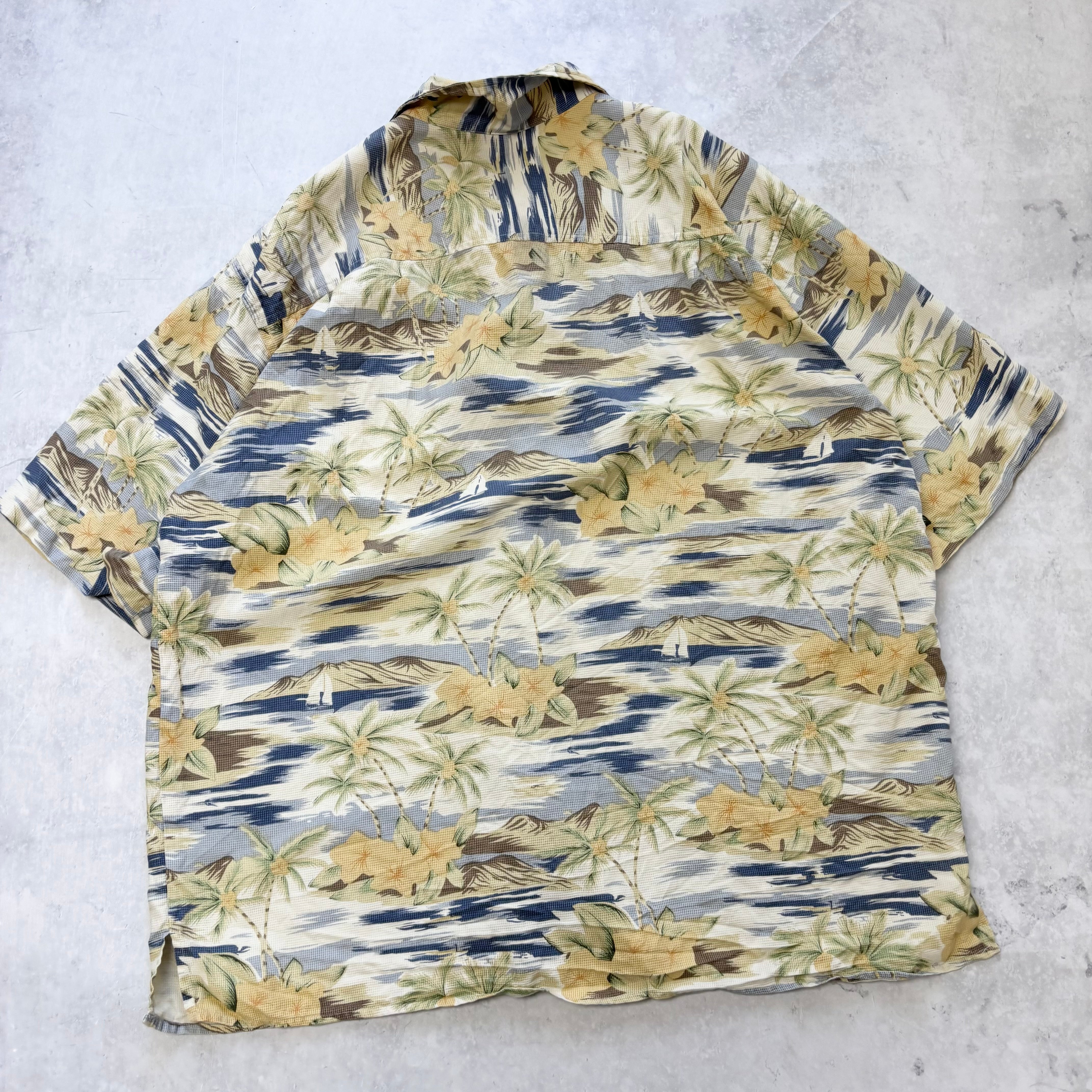 Vintage Hawaiian Shirt Mens XL Multicoloured Floral Aloha Short Sleeve Silk (E)