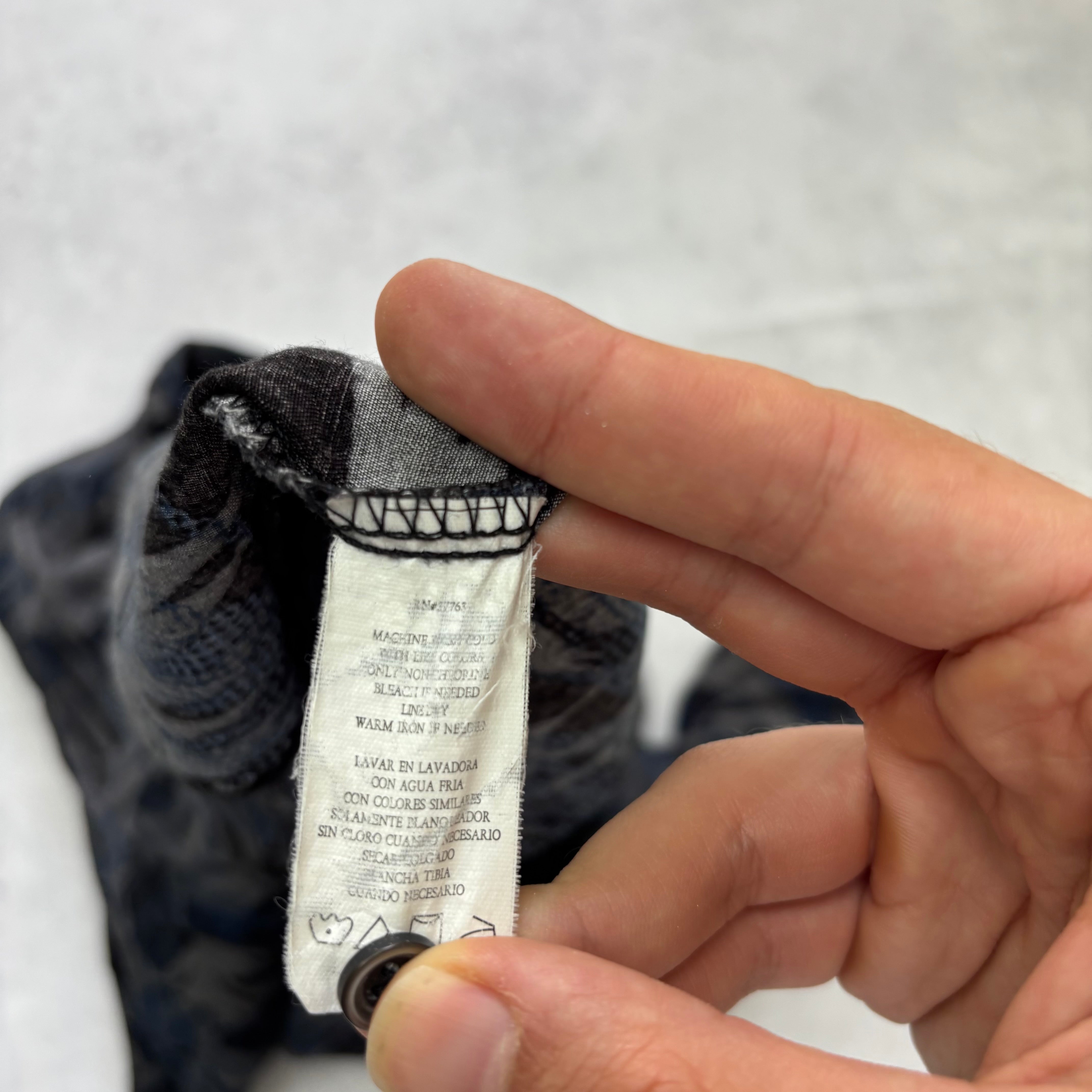 Hawaiian Shirt Mens XL Grey Floral Aloha Short Sleeve (E)