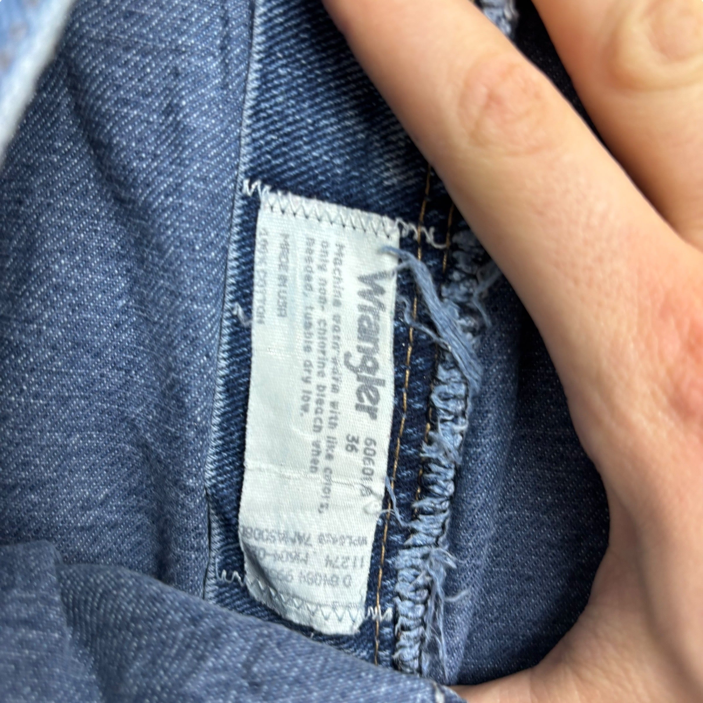 Vintage Wrangler Jorts W36 Mens Denim Shorts Mid Blue Regular Fit USA Made