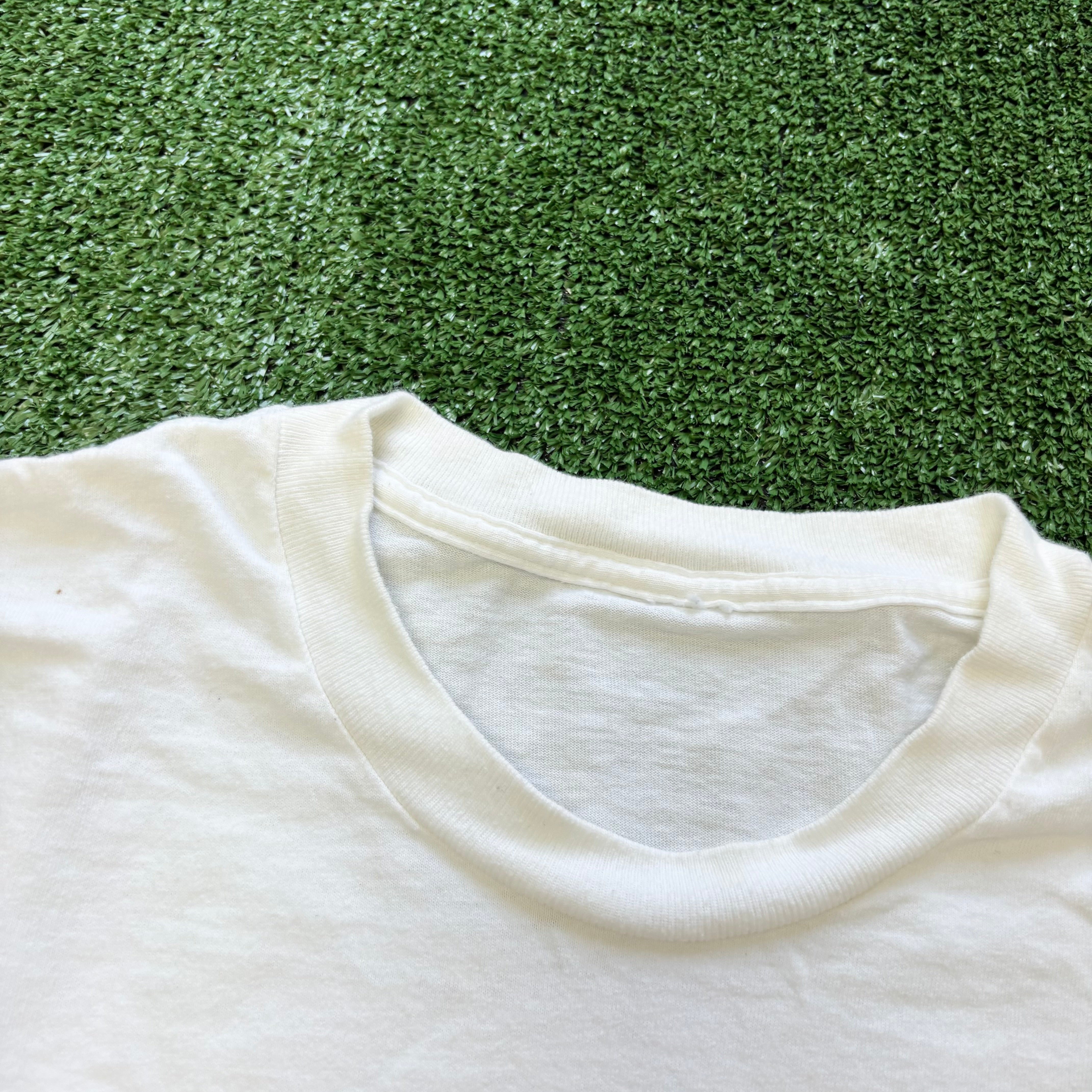 Vintage T Shirt Mens XXL White Single Stitch Graphic Print 90s Dogs