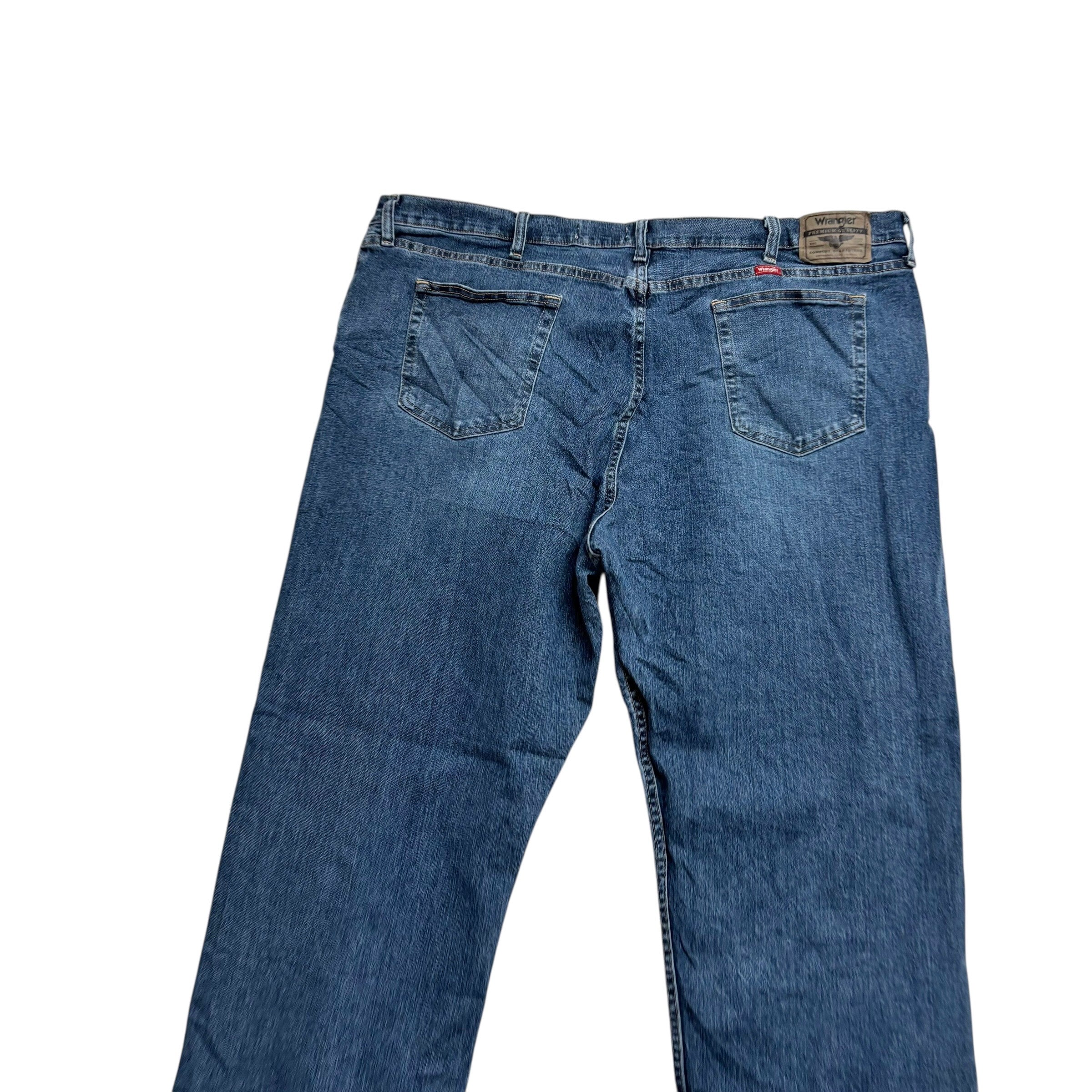 Wrangler Jeans W44 L30 Mens Mid Blue Relaxed Straight Fit Stretch Denim (E)