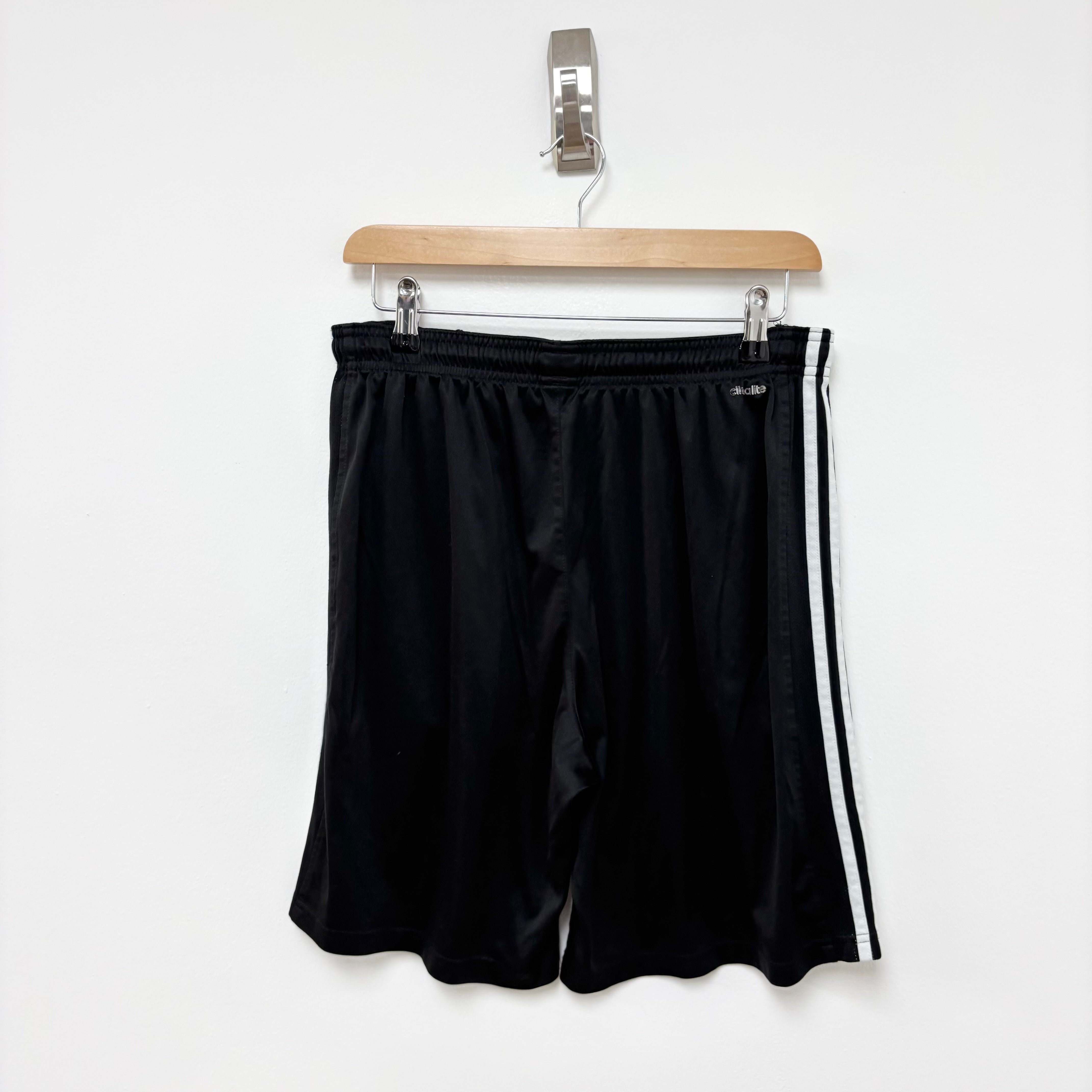 Adidas Shorts Mens Medium Black Sports Running Gym Athletic Pockets