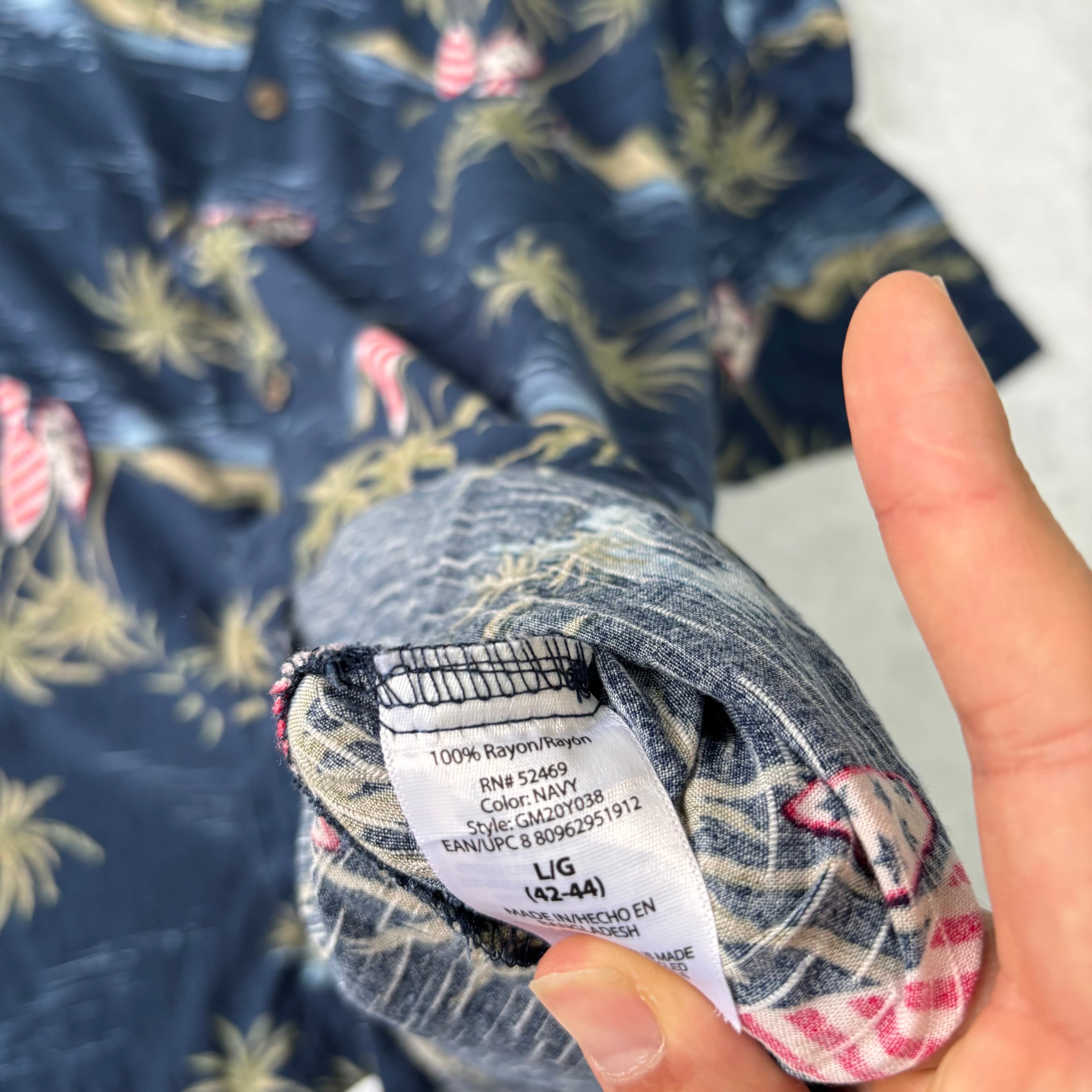 Hawaiian Shirt Mens Large Navy Blue Floral Aloha Short Sleeve Rayon George (E)