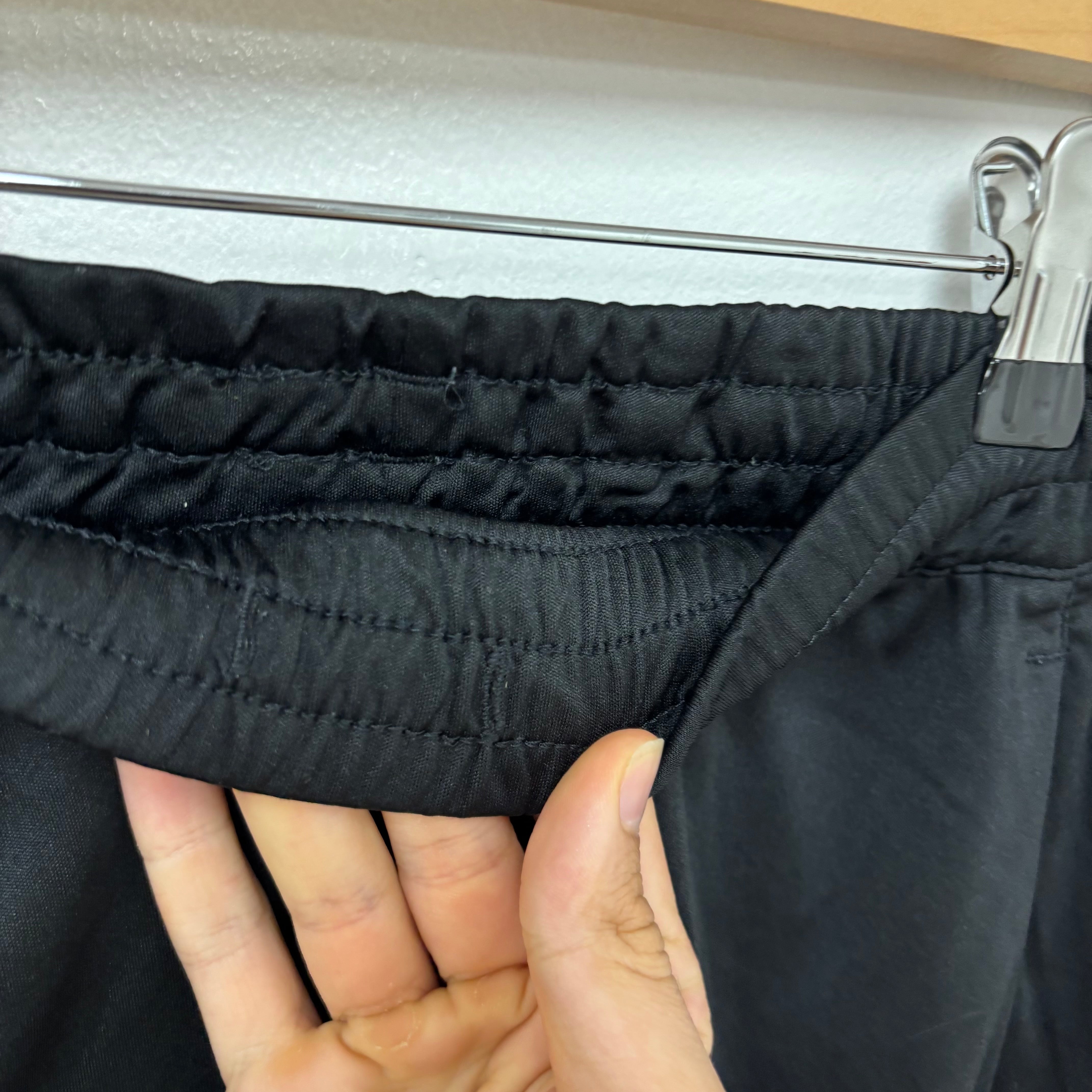Adidas Shorts Mens Medium Black Sports Running Gym Athletic Pockets